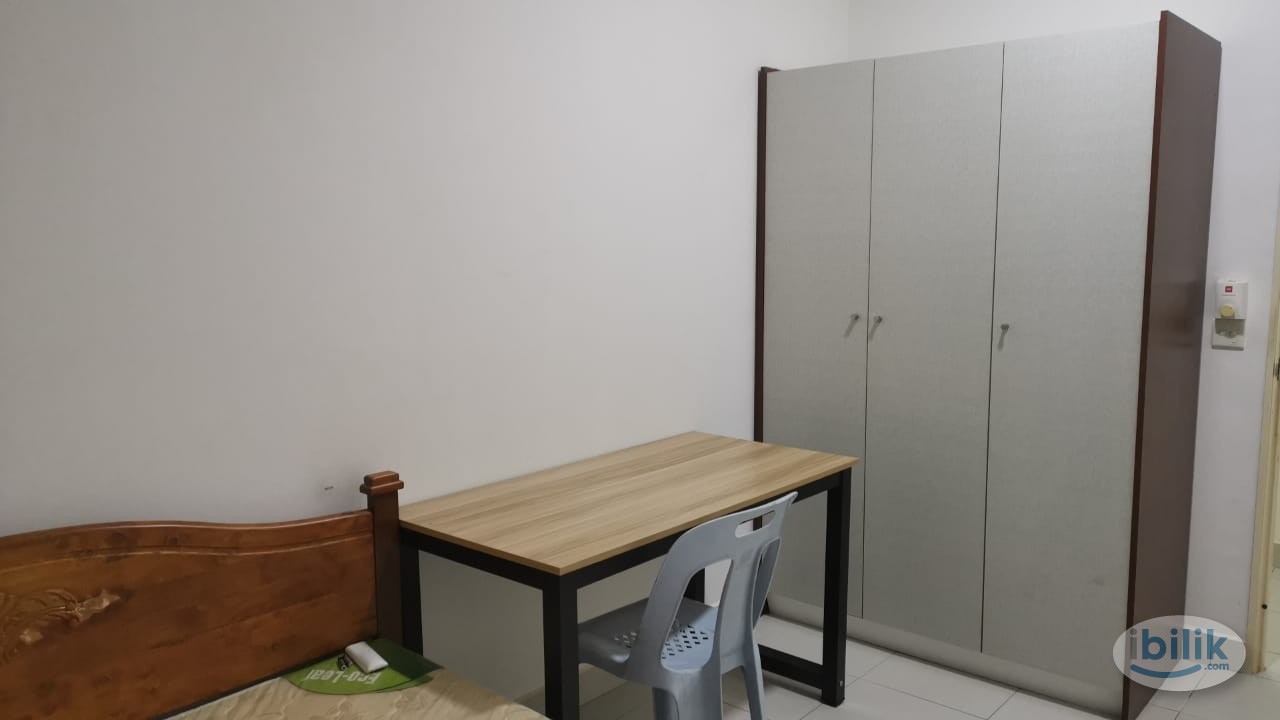 Middle Room at Seri Jati, Setia Alam - Image 2