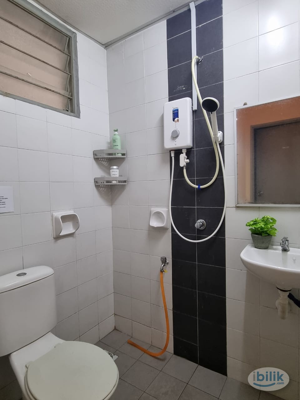 Seri Atria Apartment (3 bedrooms) - Image 5