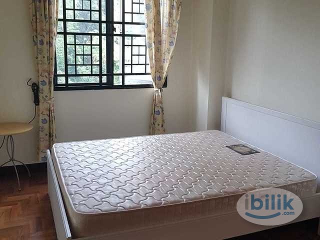 FREE Parking ✔️ Queen-Sized Bliss! 💖 Fully Furnished & Ready for You in Seri Kembangan Serdang Perdana 5 min to Pavilion - Image 2