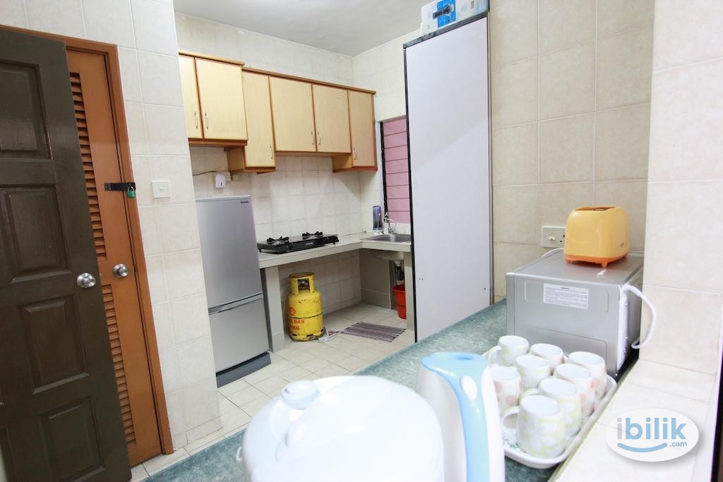 Single 🛏️ Fully Furnished Room with Private Bathroom for Rent at in Seri Kembangan MRT Serdang Raya 5 min to Pavilion Bu - Image 3