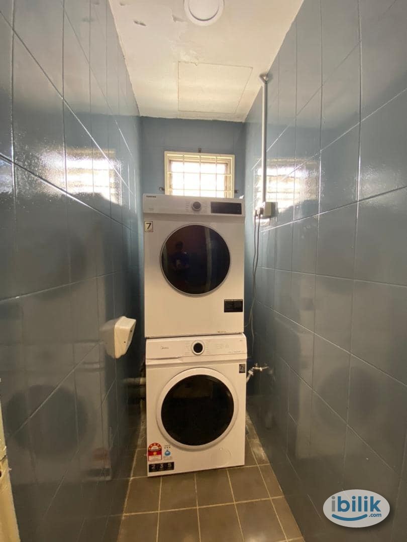 🤩Zero Deposit  Master Room at Bandar Botanic▶️📍Near Aeon Bukit Tinggi - Image 1