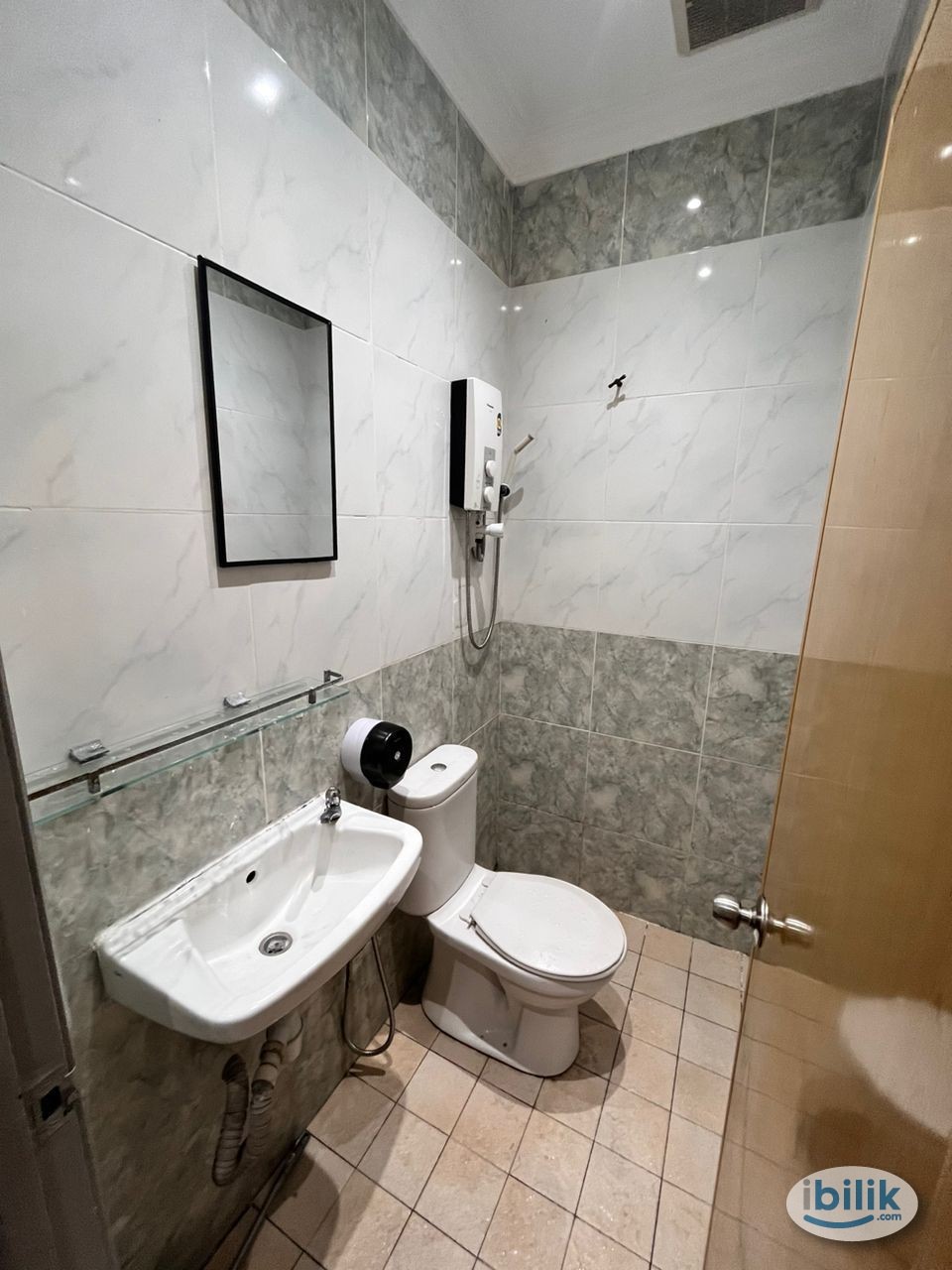🤩Furnished Master Room at Wangsa Maju 📍▶️Near LRT SRI RAMPAI - Image 1