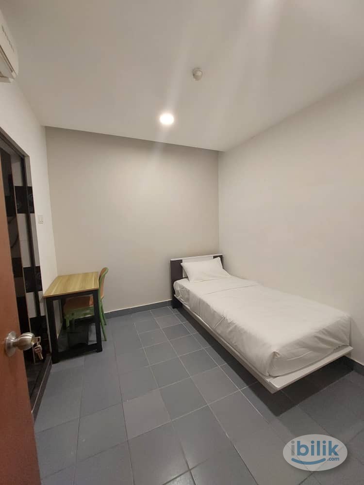 🤩Zero Deposit😍Master Room at Seri Kembangan, Selangor - Image 5
