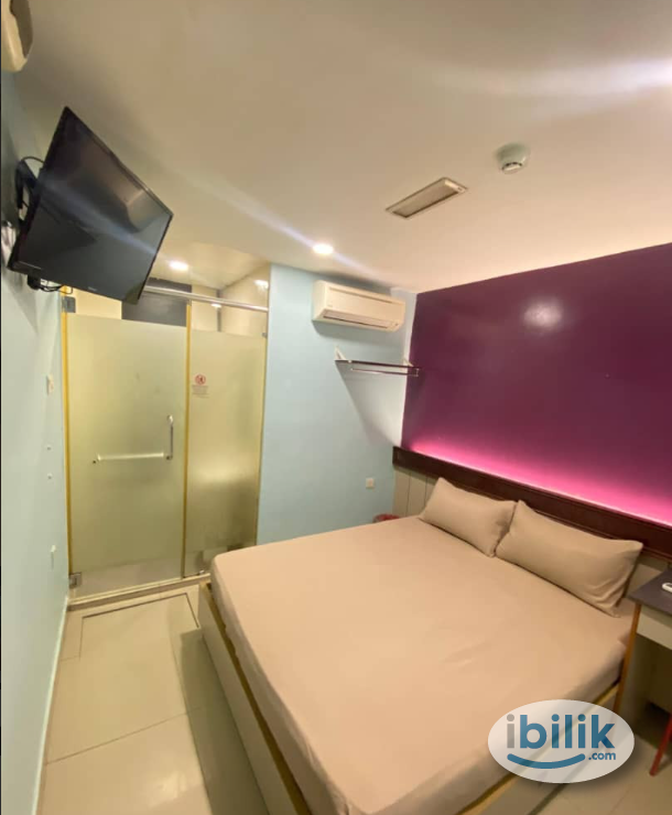 😍Comfortable  Master Room with Private Bathroom at Taman Cheras Mas - Image 5