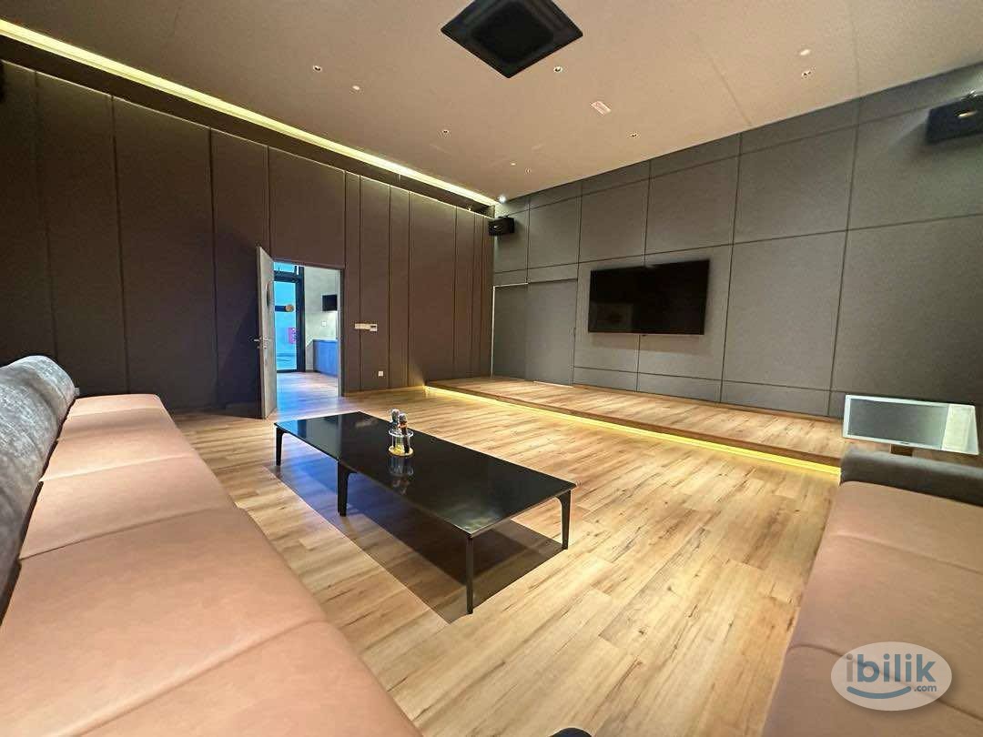 Middle Room at Kepong, Kuala Lumpur - Image 2