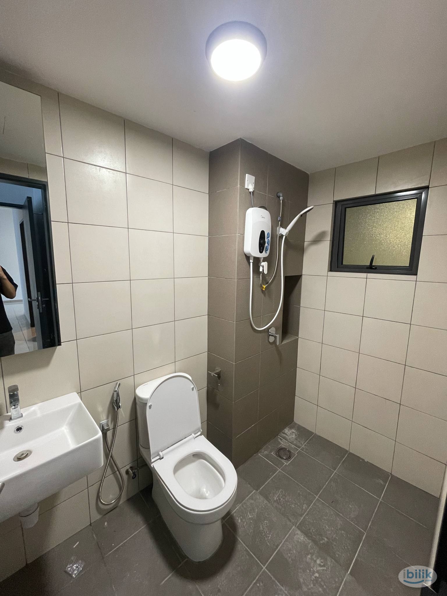 Single Room at Damansara Perdana, Petaling Jaya - Image 3