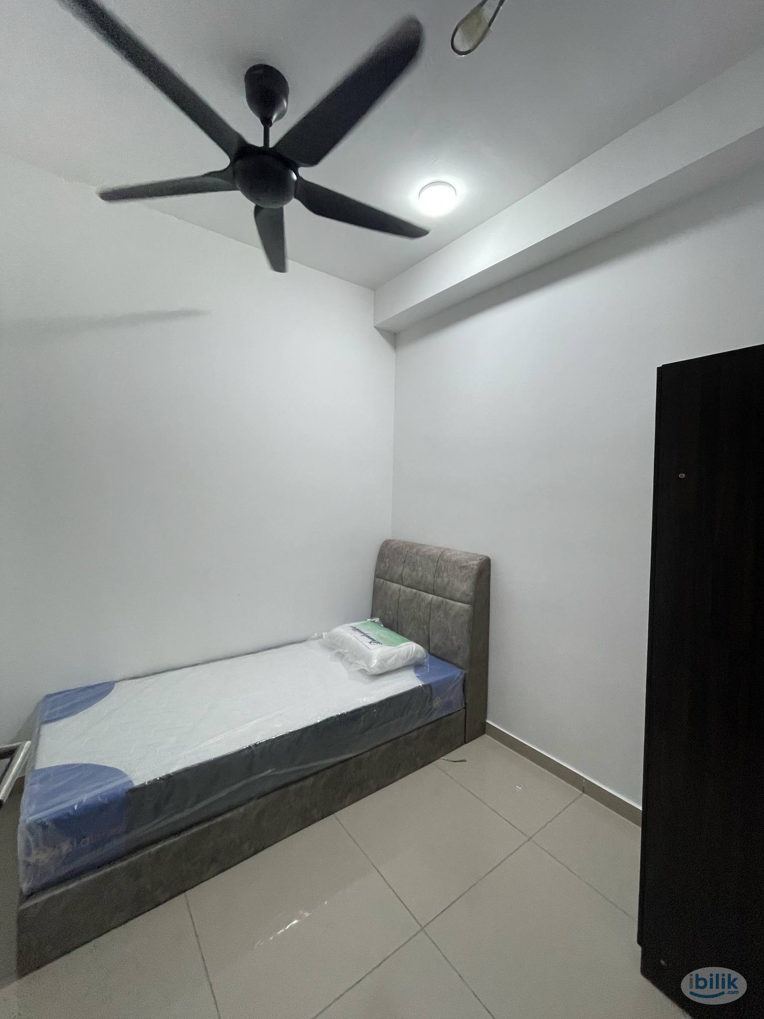 Single Room at Damansara Perdana, Petaling Jaya - Image 1