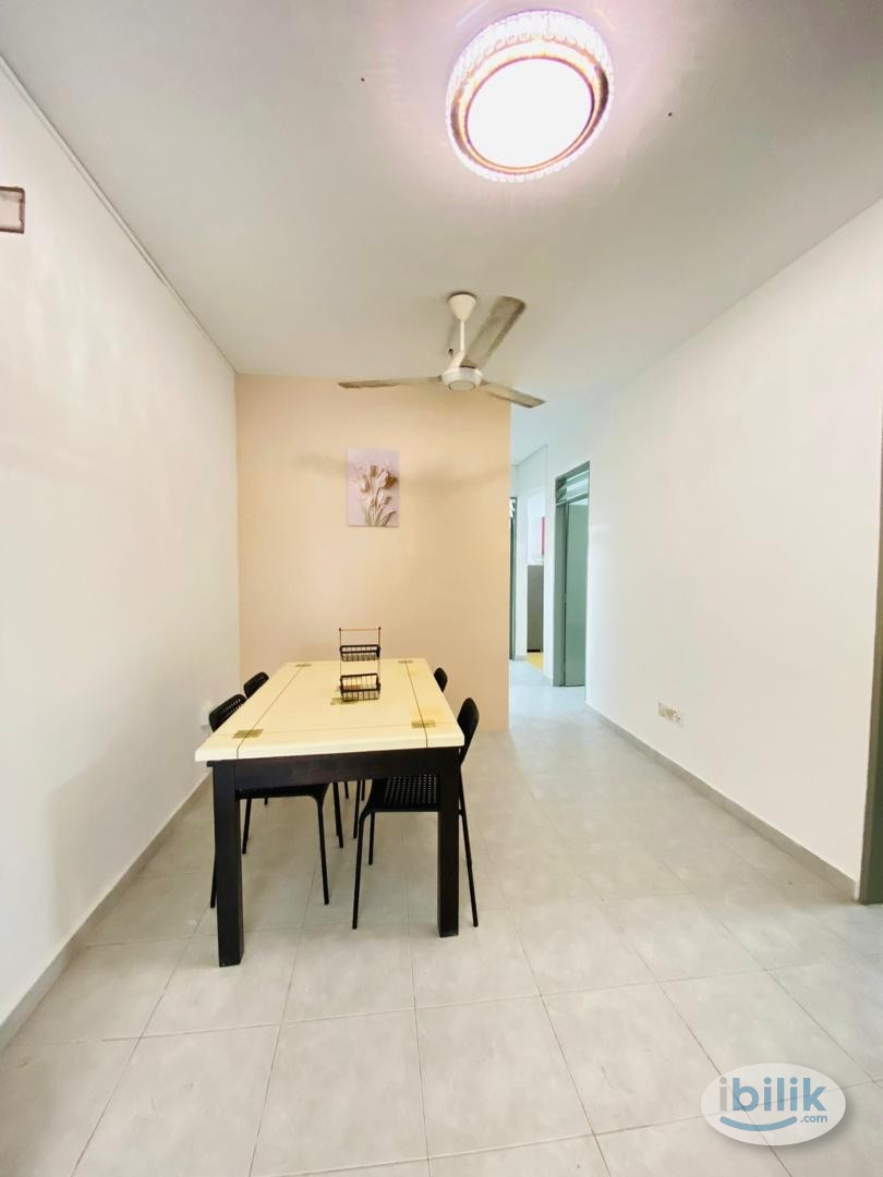 Single Room at Bandar Sunway, Petaling Jaya - Image 2