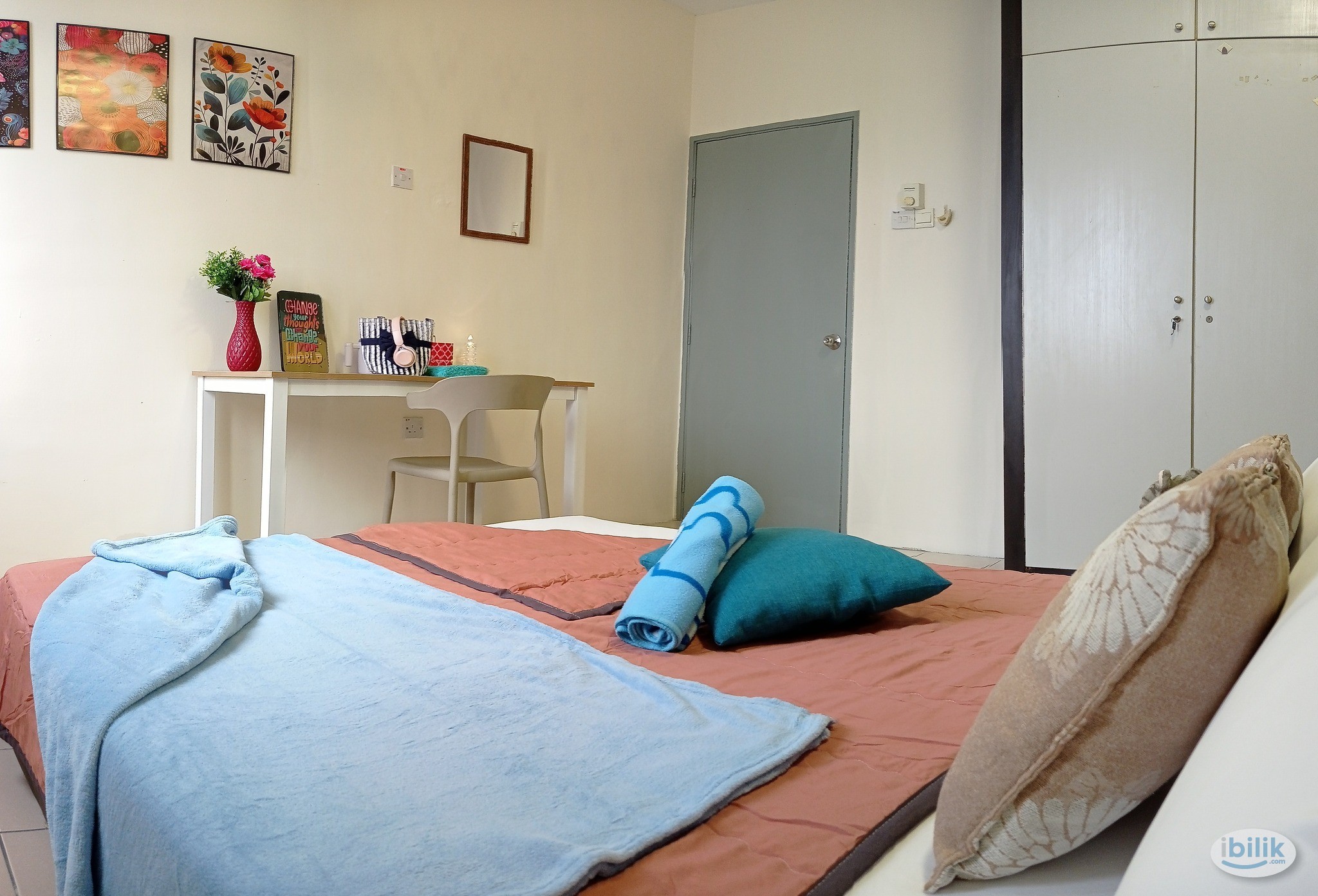 Middle Room at Casa Subang, UEP Subang Jaya - Image 3