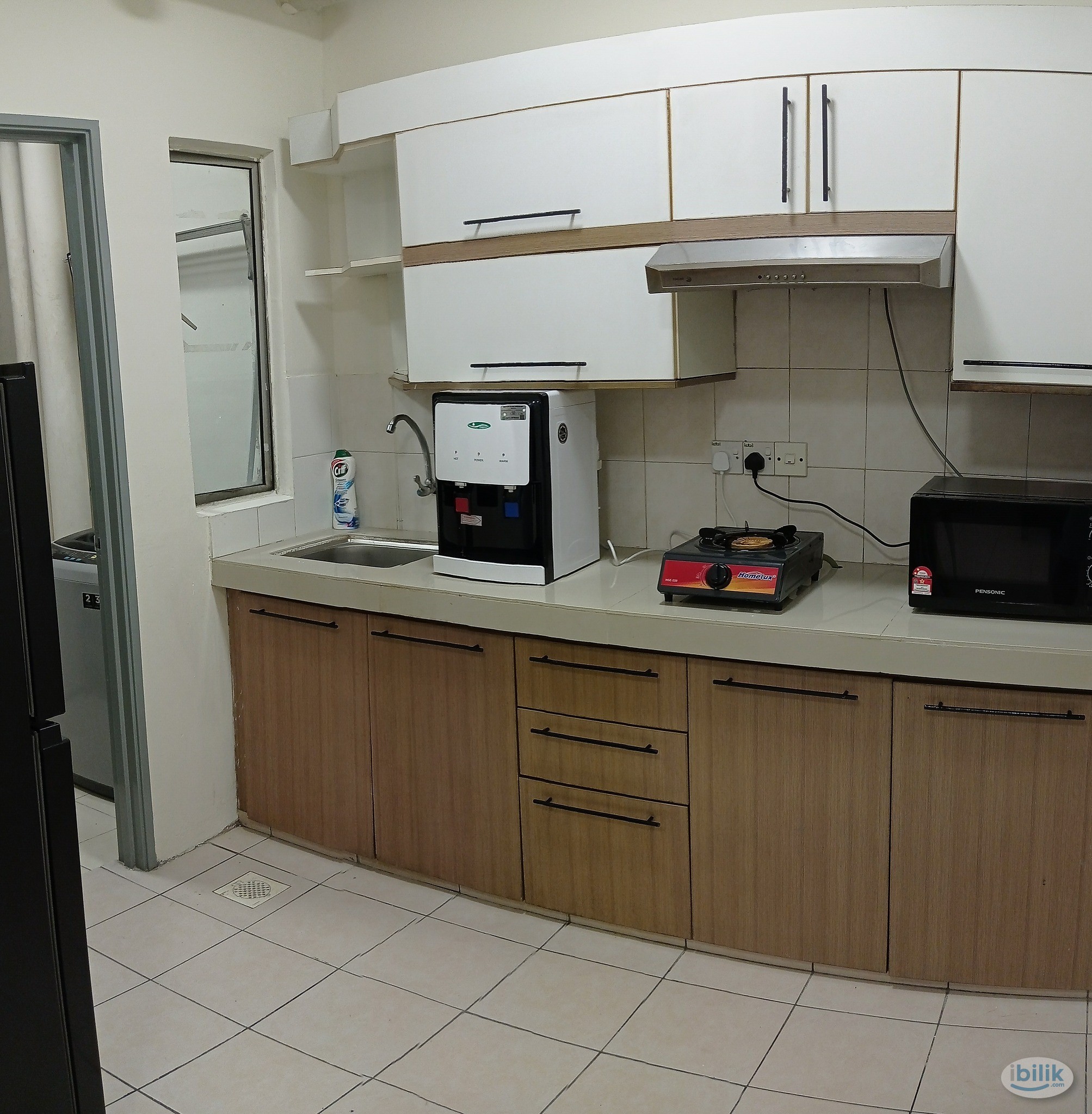 Middle Room at Casa Subang, UEP Subang Jaya - Image 4