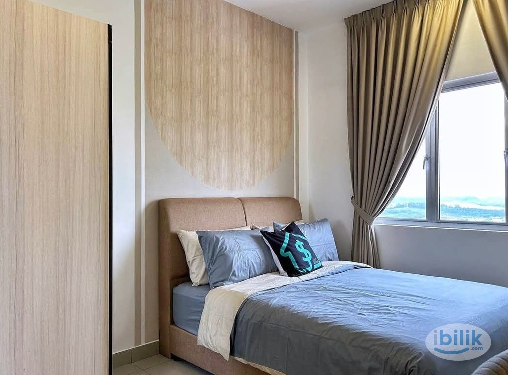Master Room at Acacia Residences, Sepang - Image 1