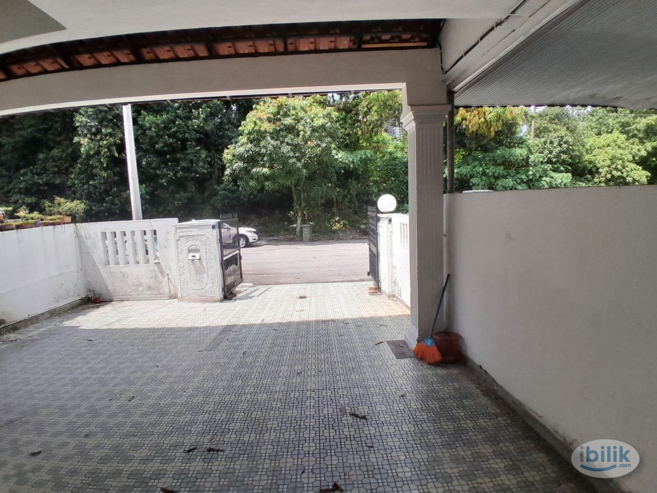 [Taman Connaught] Jalan Cerdas Landed House Single Room with Aircond Rent - Image 2