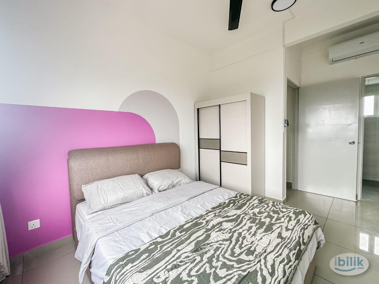 PREMIUM ROOM RENTAL @ Master Room @ Acacia Residences @ Sepang - Image 1