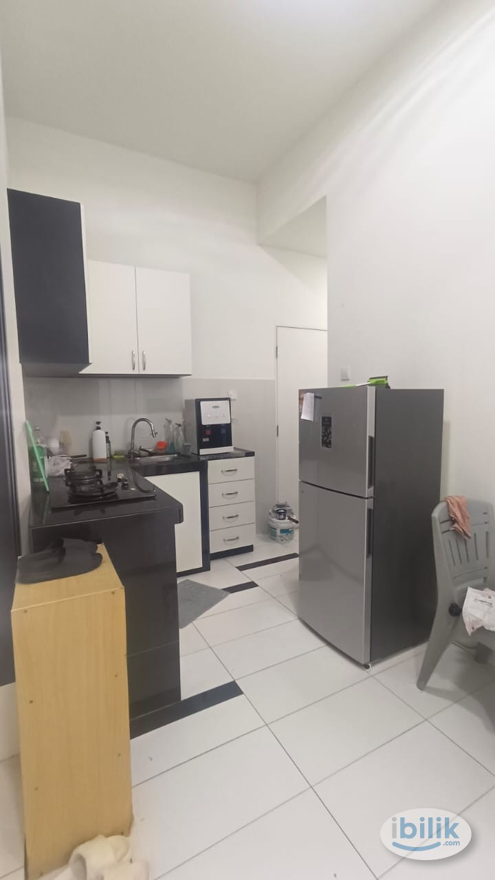 💼 Working Professionals Preferred | Furnished Room @ Skypod - Image 2