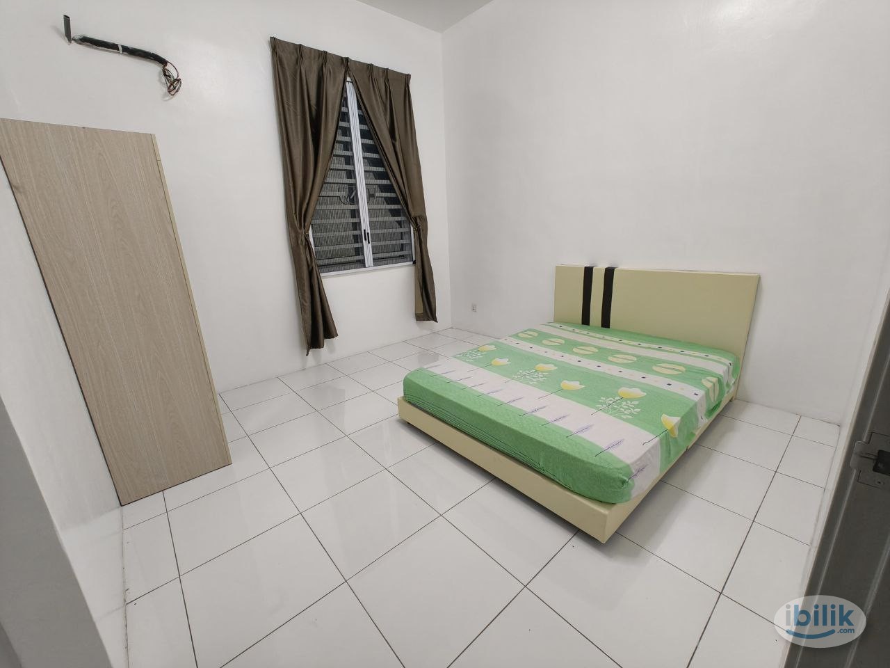 Middle Room at Butterworth, Seberang Perai Maple Residence Sungai Puyu Butterworth - Image 1