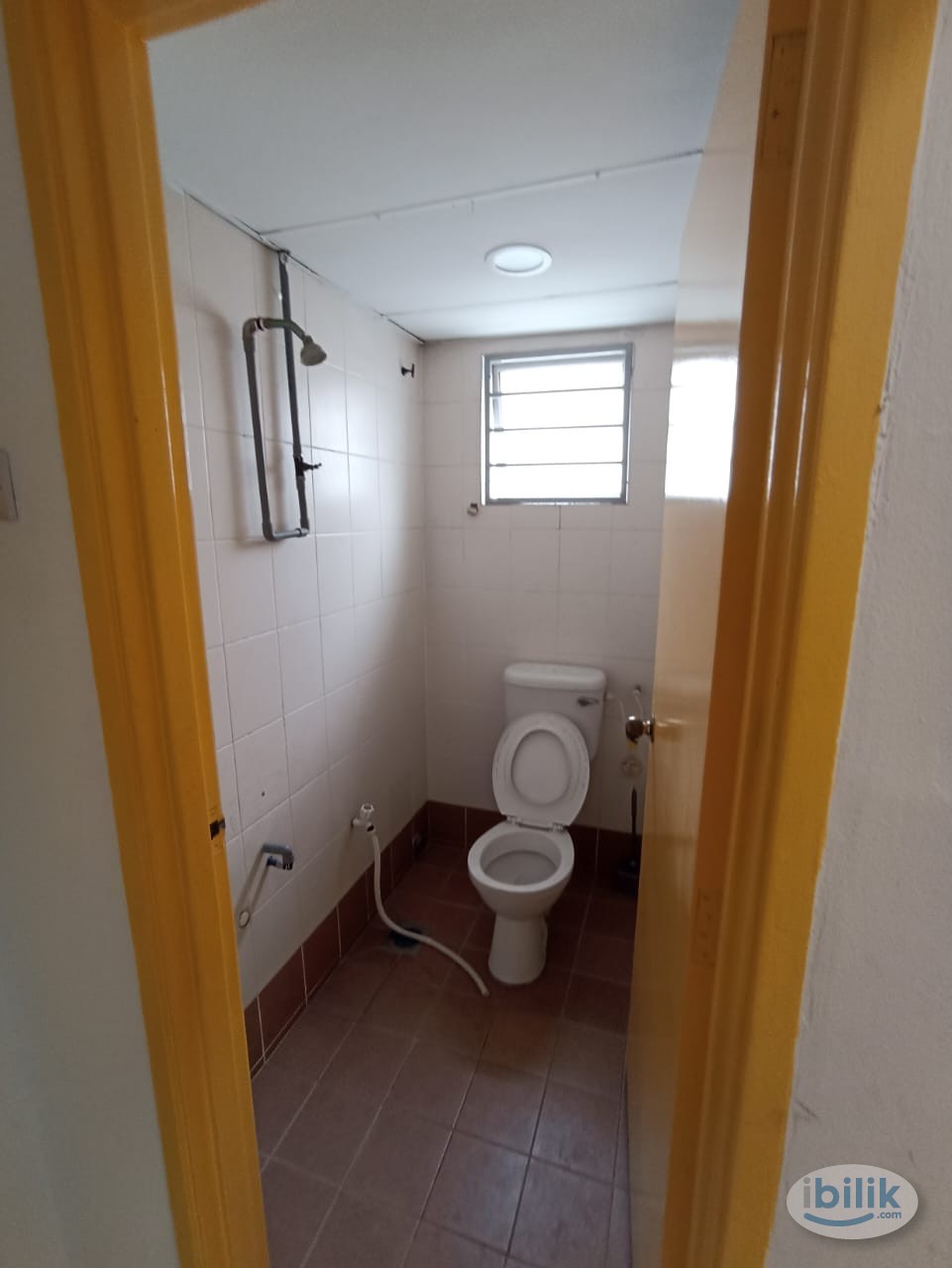 Middle Room for rent at tuition centre @ Setia Alam, Shah Alam - Image 4