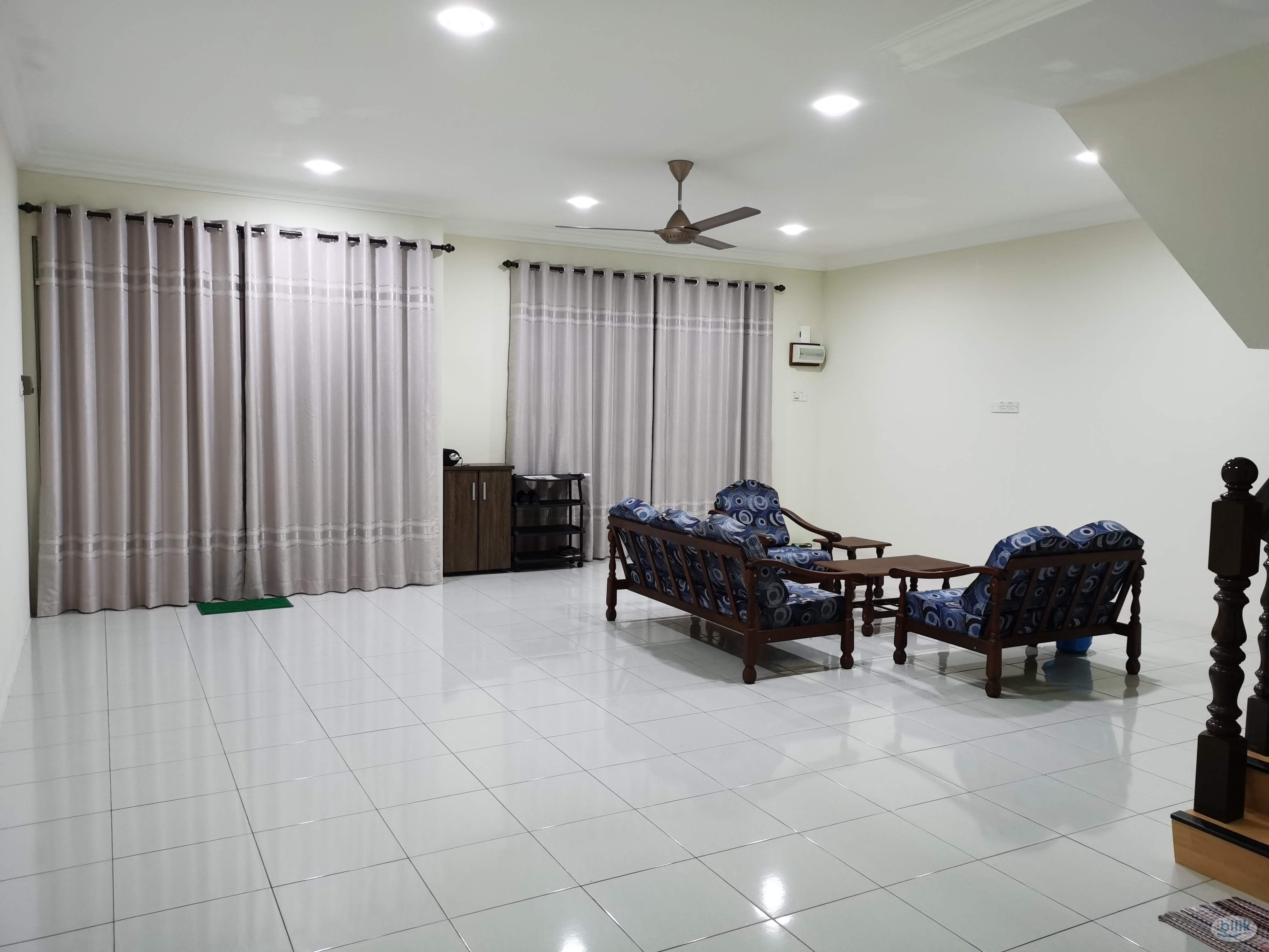 Fully furnished master bedroom at opposite Sarikei General Hospital, Sarikei. - Image 5