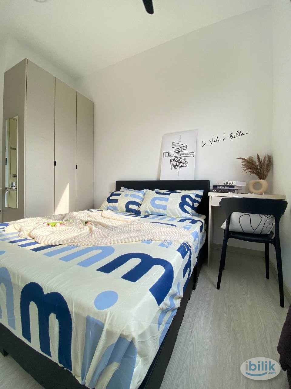 ❌NO DEPOSIT 💵 【Perempuan Unit】📍The Hamilton｜SRI RAMPAI LRT🚅kelana jaya line |MEDIUM ROOM FOR RENT |Luxury condo |15-20mi - Image 2