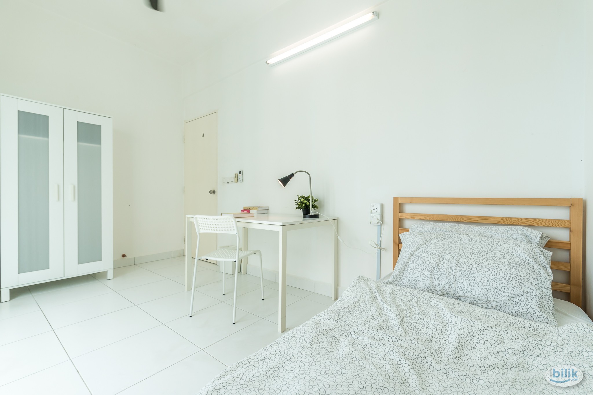 Deluxe Room at Elit Heights, Bayan Baru - Image 2