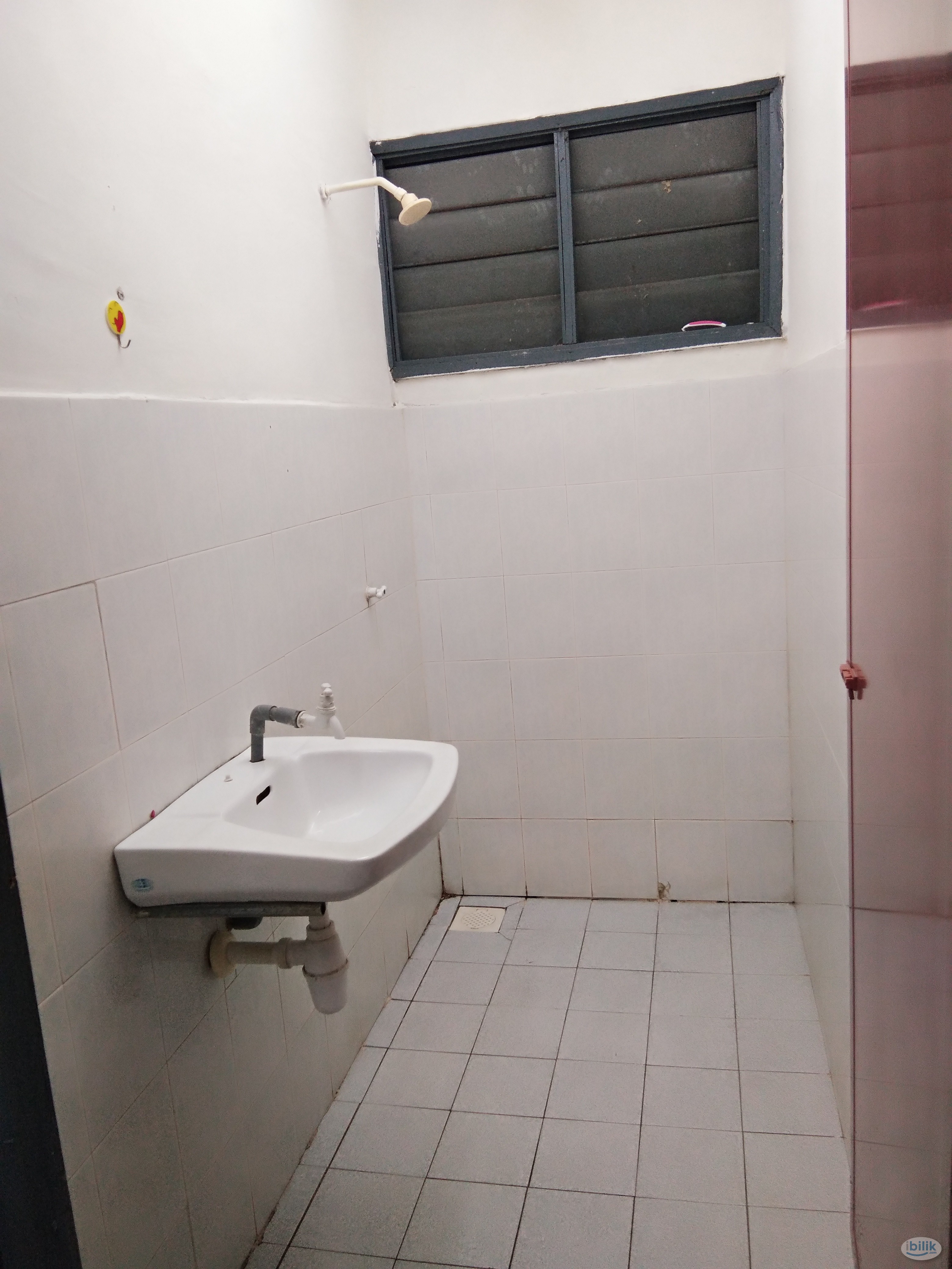 Bilik Sewa Wanita Melayu, Medium Sharing Room Di FlatTaman Setapak Indah Blok J, Wangsa Maju KL. - Image 3