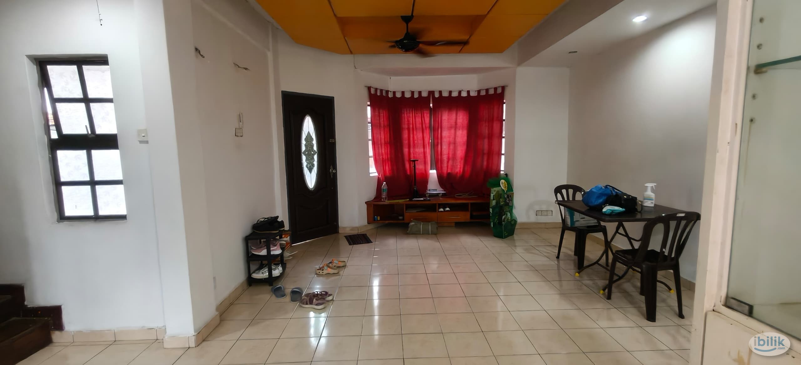 Middle Room at Subang Bestari, Subang - Image 4