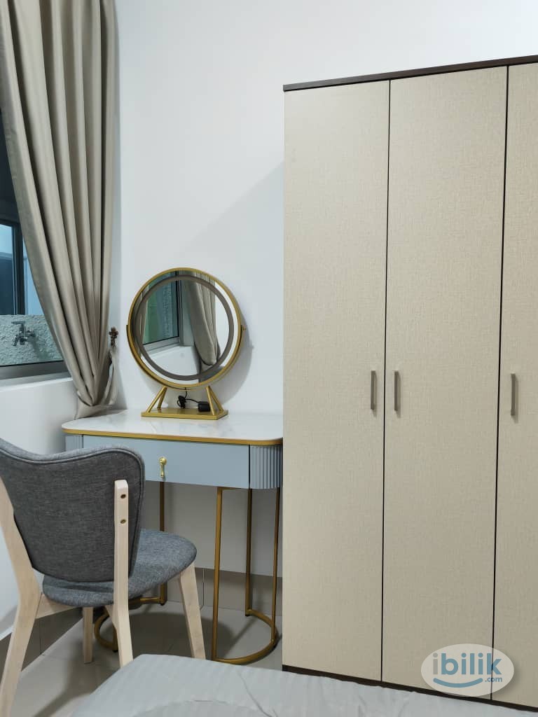 Master Room at Razak City Residences, Sungai Besi - Image 2