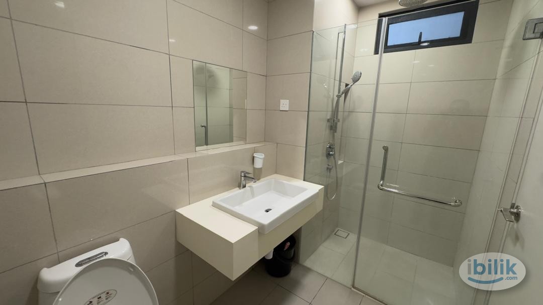 Master Room at Bangsar South, Pantai - Image 2
