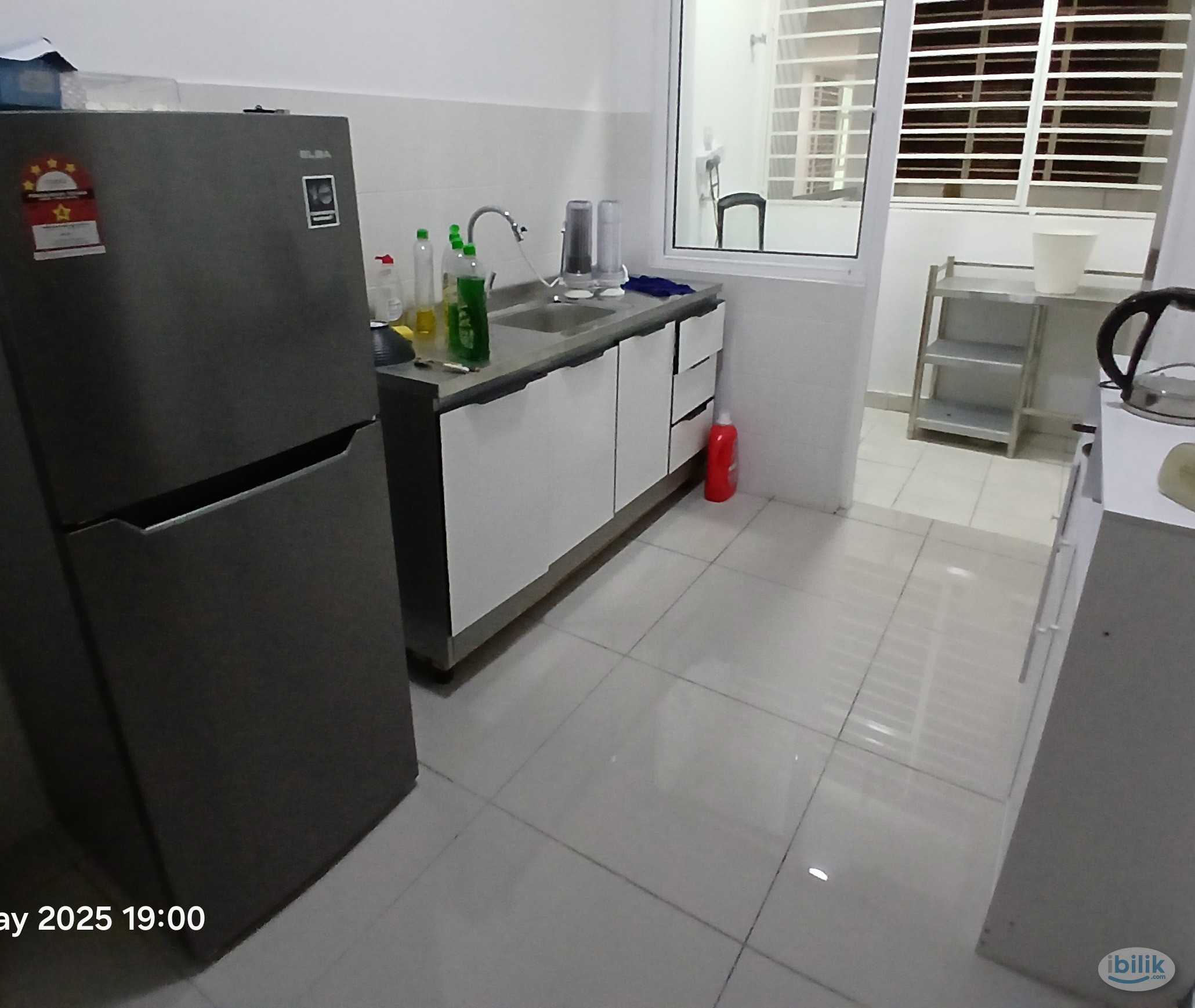 Middle Room at Saville @ D'Lake, Puchong (Female *Unit)  - Image 3