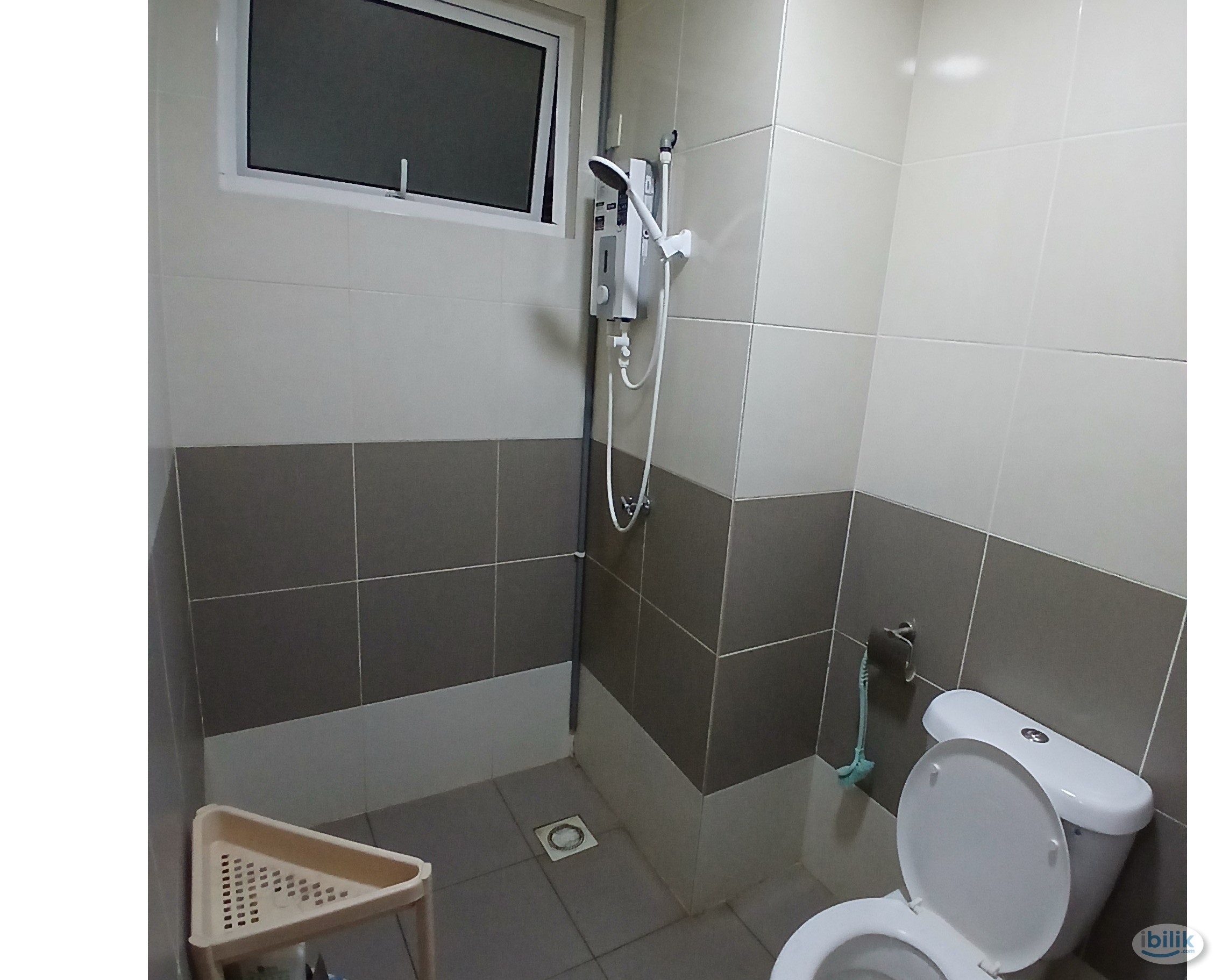 Middle Room at Saville @ D'Lake, Puchong (Female *Unit)  - Image 2
