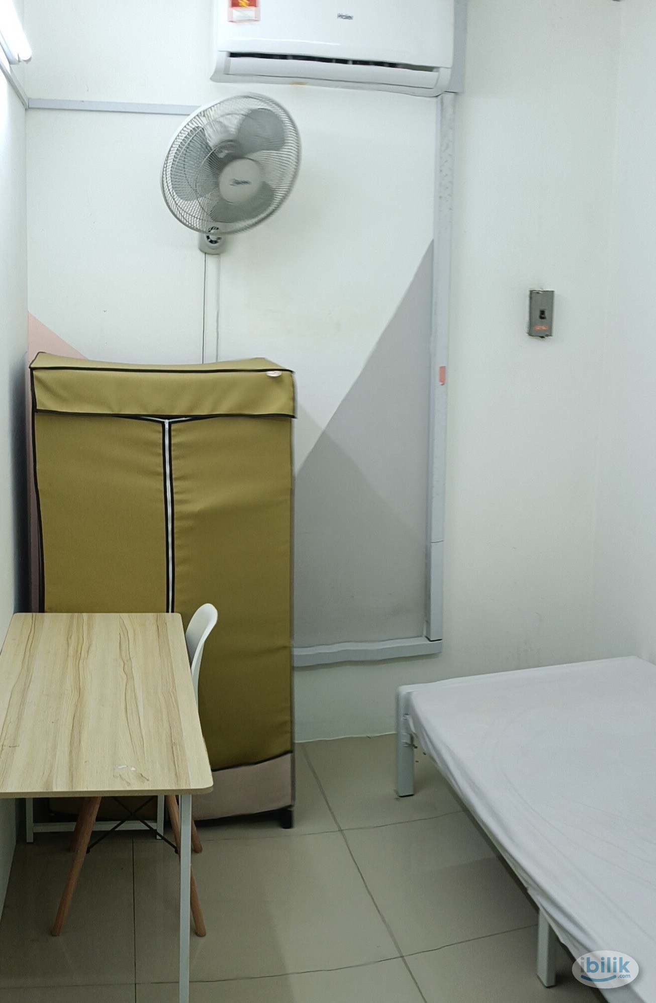 LIMITED TIME OFFER ‼️ Female Unit Room + AirCond + Free WiFi near IOI Puchong LRT - Image 3