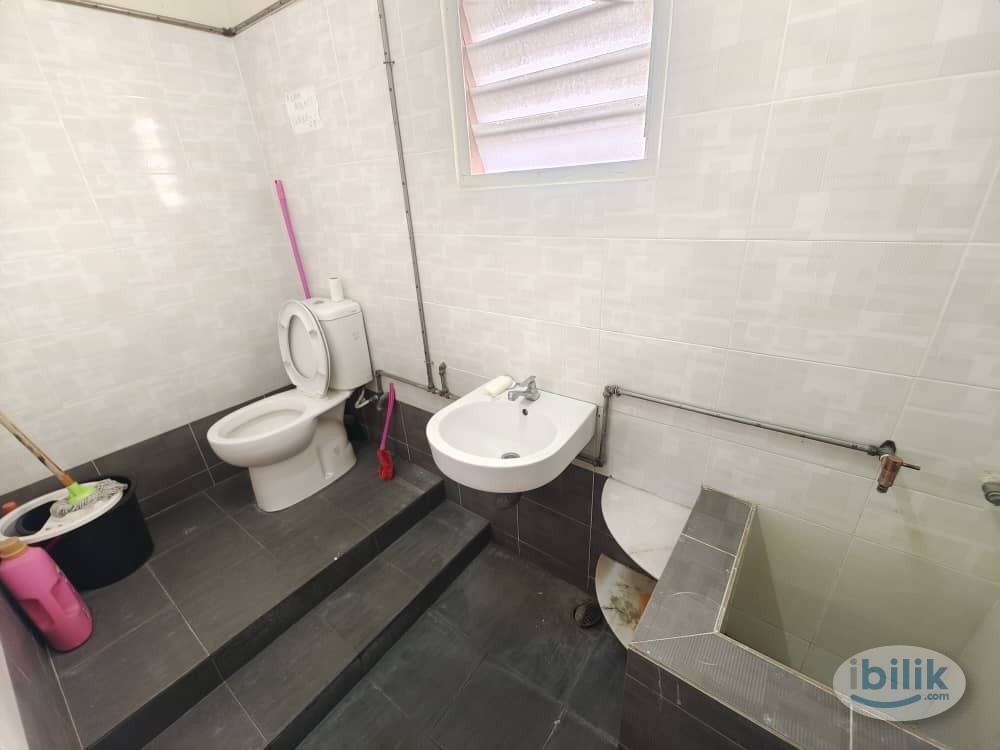 Double room to rent in Menglembu,Ipoh (All included) - Image 4