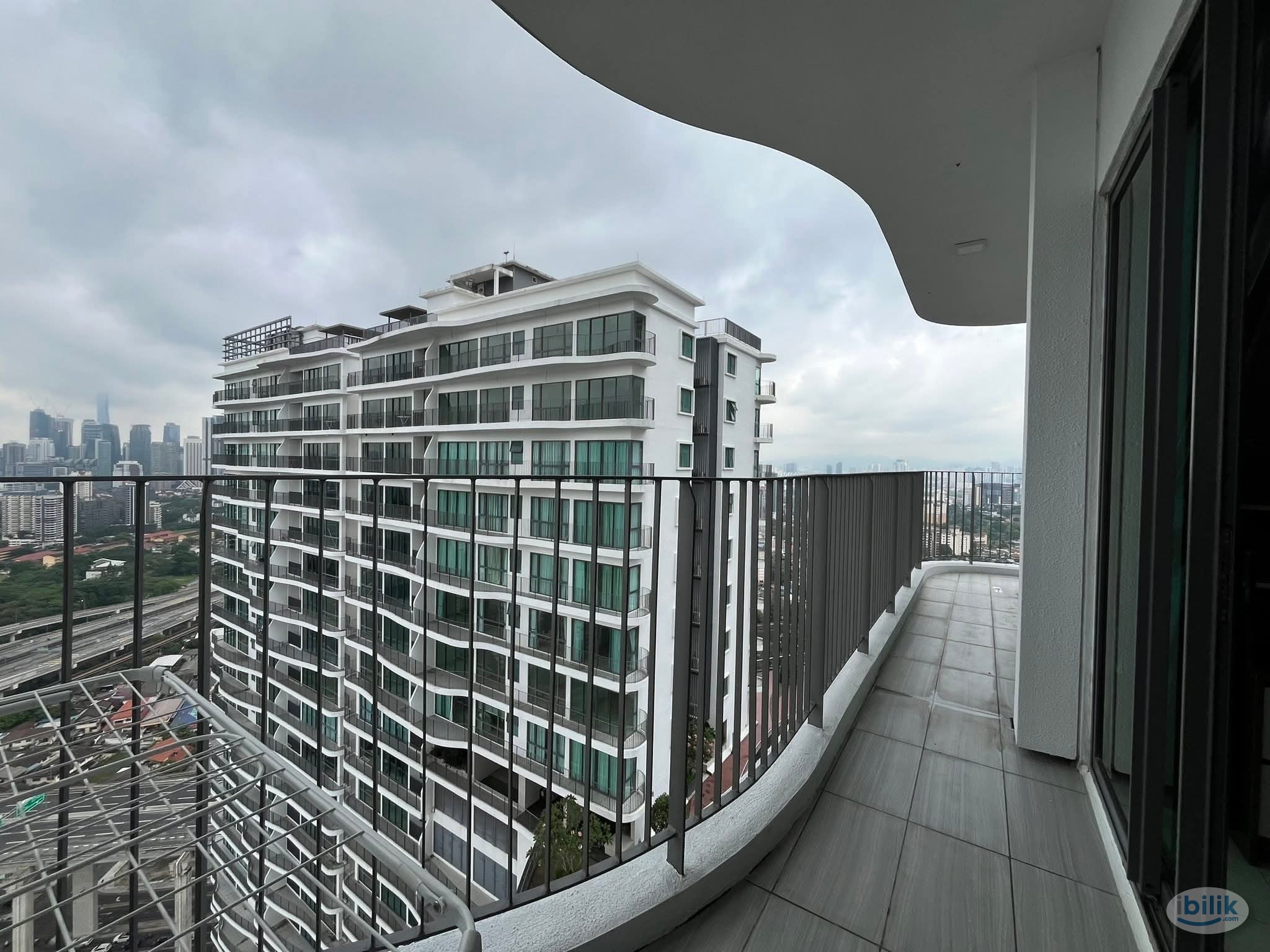 Fully Furnished Unit at Datum Jelatek, Keramat - Image 4