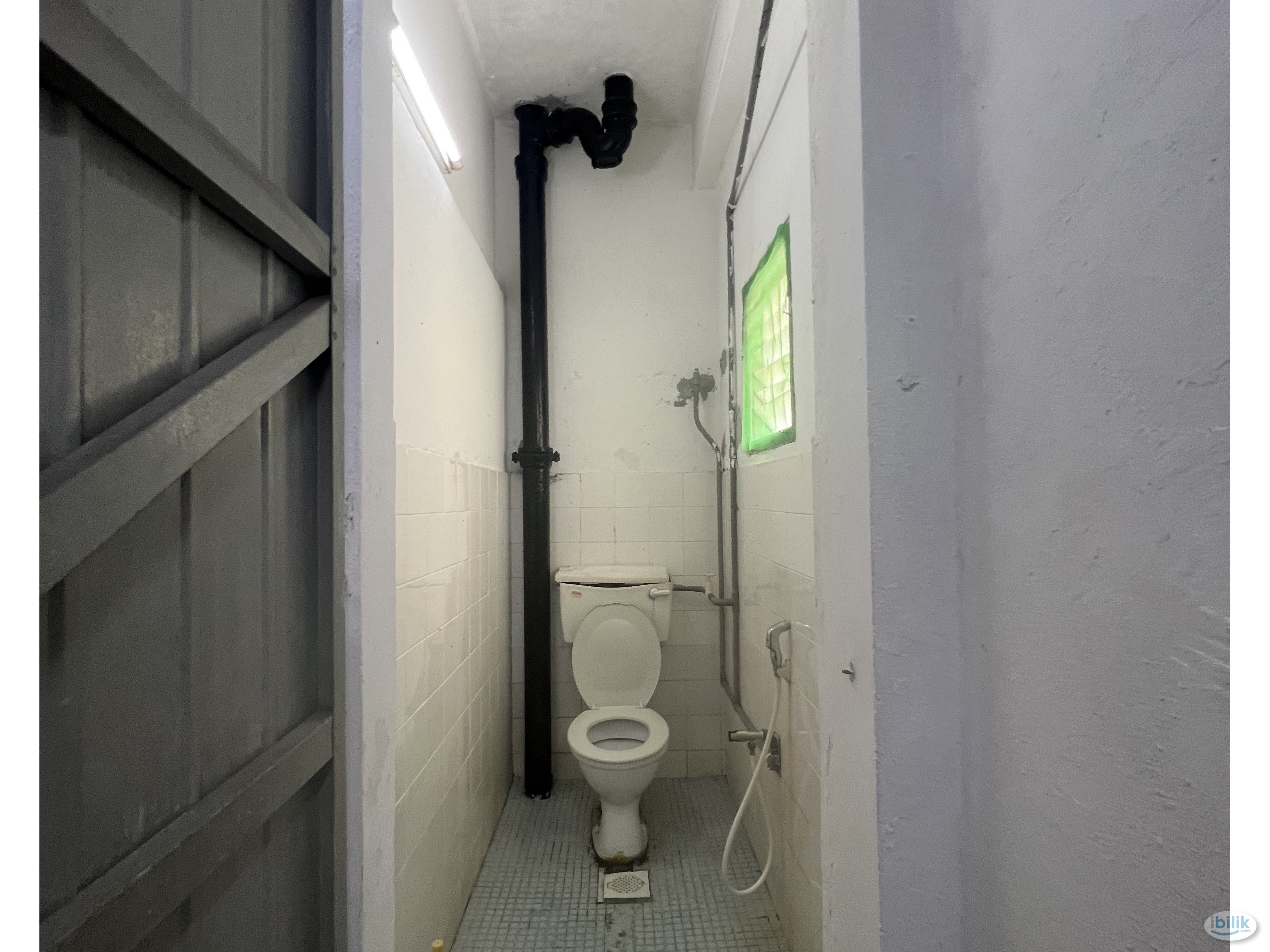 ✨✨Low Deposit Room For Rent On SEKSYEN 17 PETALING JAYA AREA✨ - Image 3
