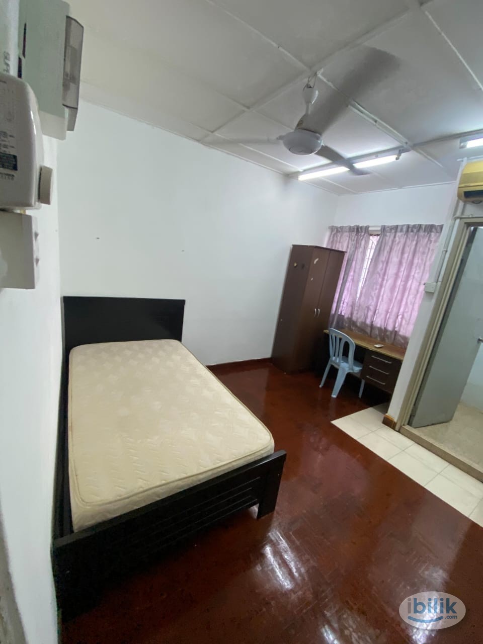 Walking Distance to SS15 LRT Station ! Room For Rent at SS15, Subang Jaya with High Speed WI-FI🔁 - Image 1