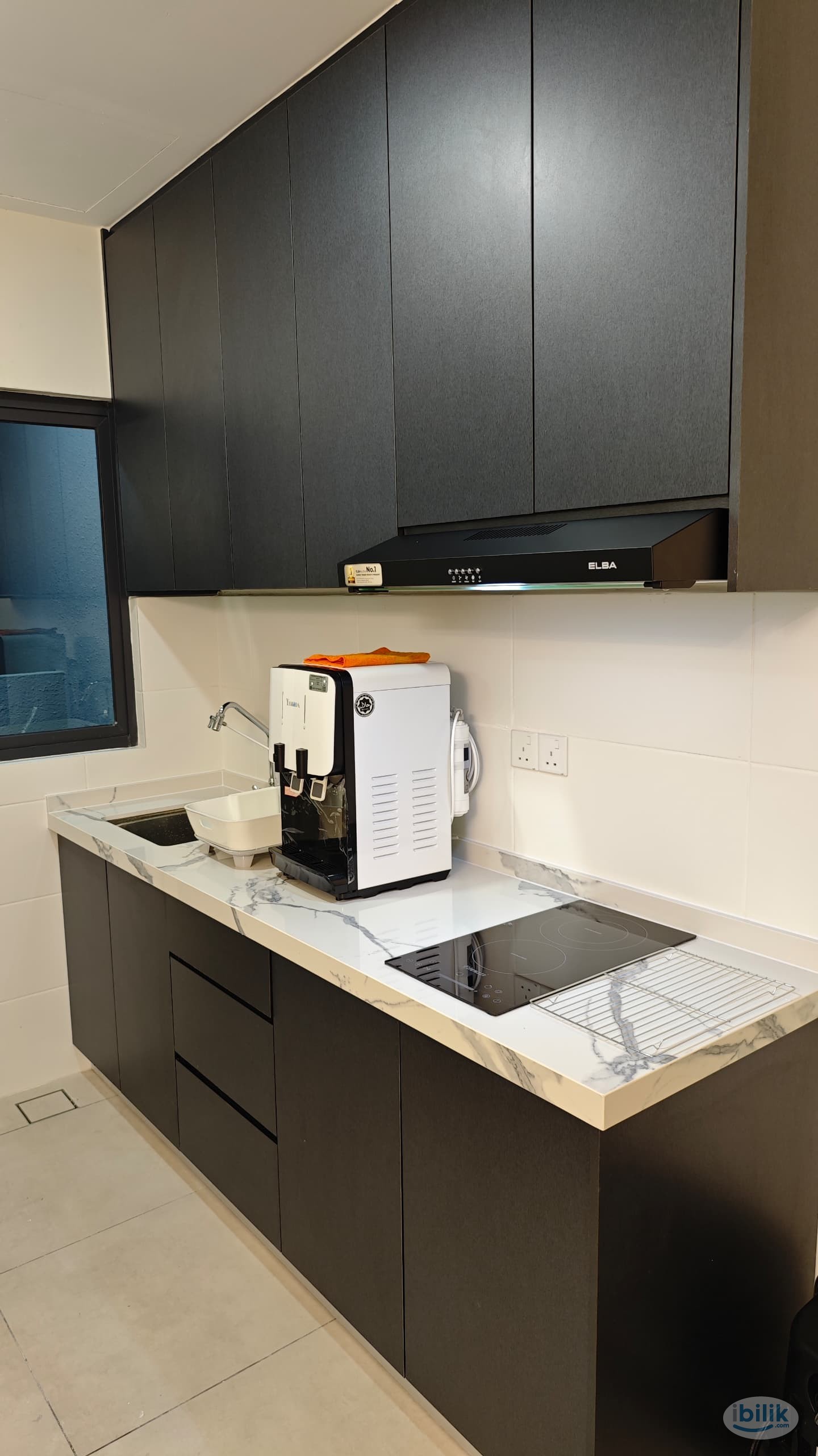 Middle Room at Meta Residences Putra Permai, Seri Kembangan - Image 3