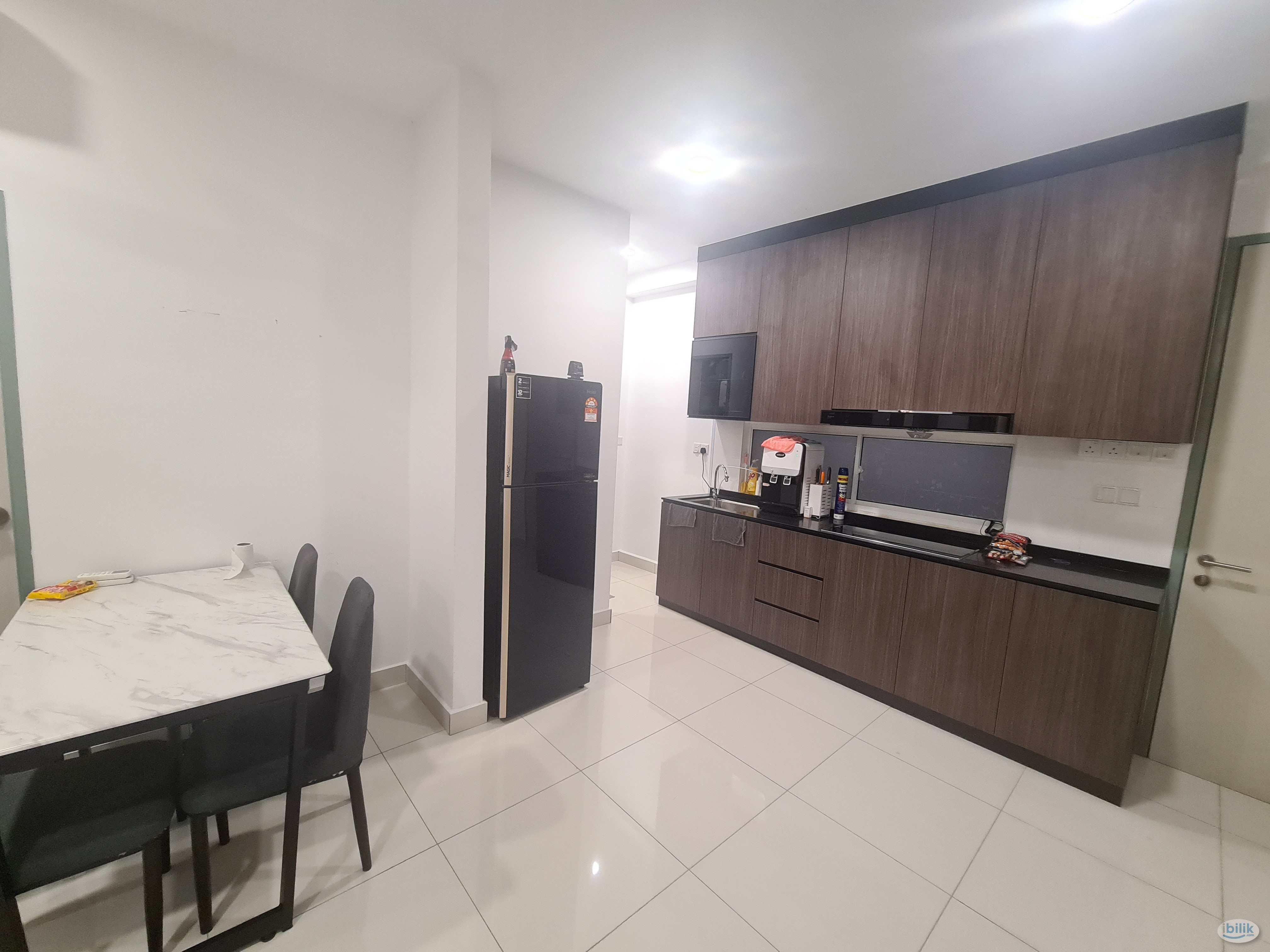Pinnacle Sri Petaling Master Rooms with Private Bathroom for Rent RM1100-RM1200, MRT & LRT, APU - Image 4