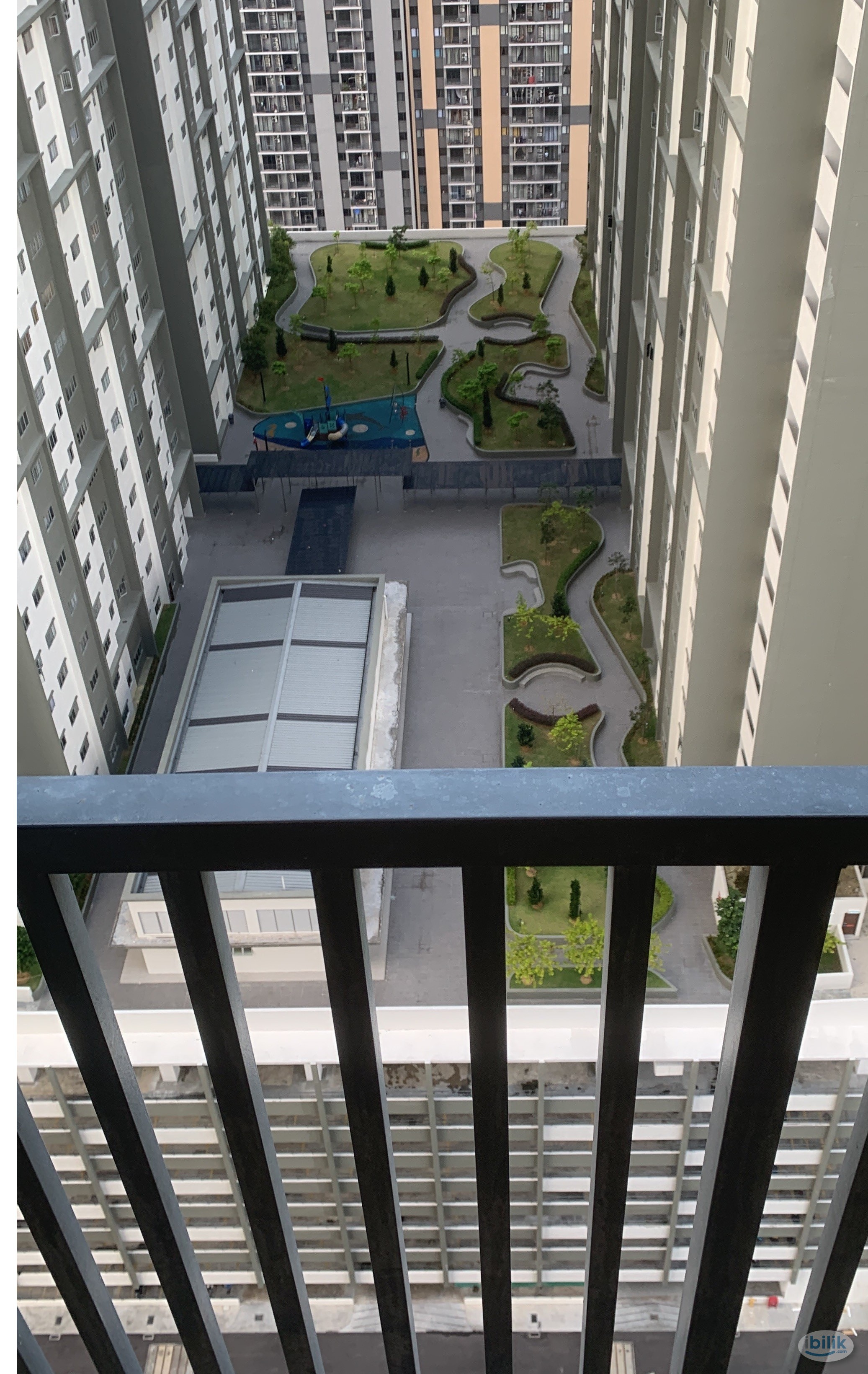 Bintang Residence Bukit Jalil, Medium Room , Female Unit - Image 2