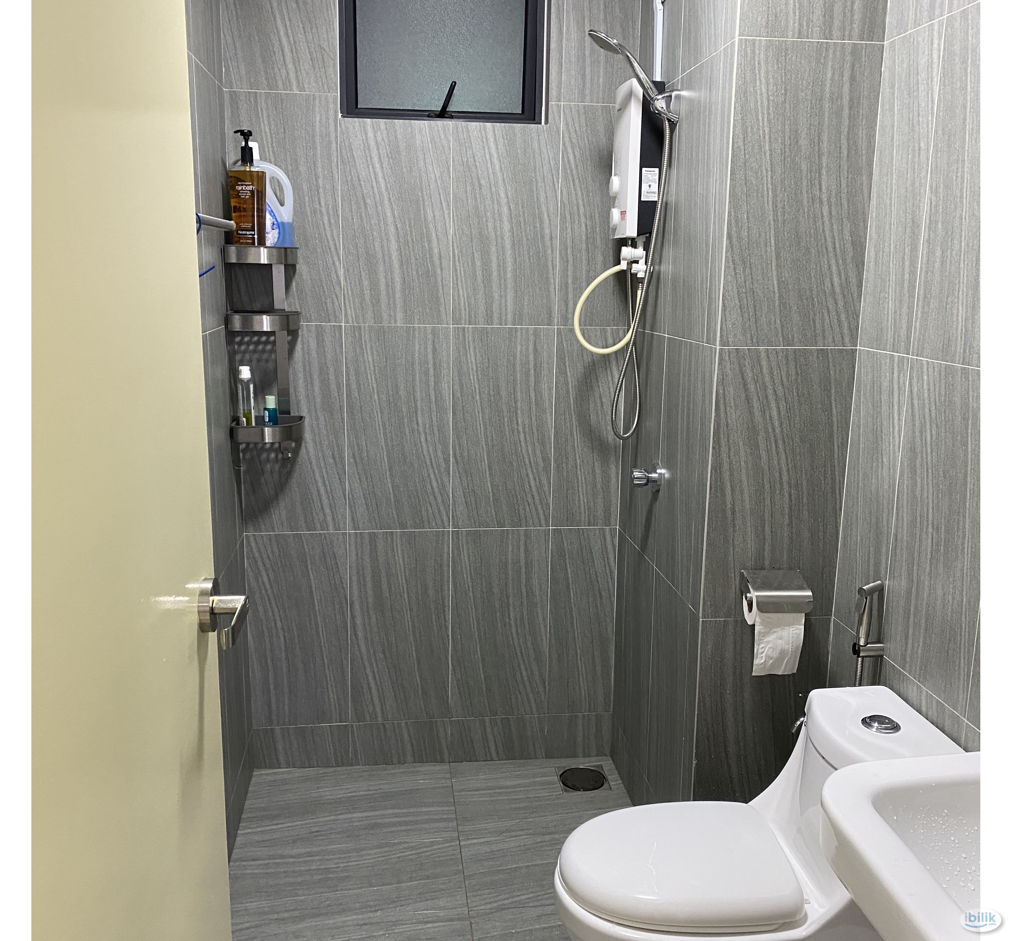 Fully furnished Single Room | Sri Rampai LRT Station |  FEMALE only | FREE WIFI, LOW DENSITY, NO PARTITION - Image 3