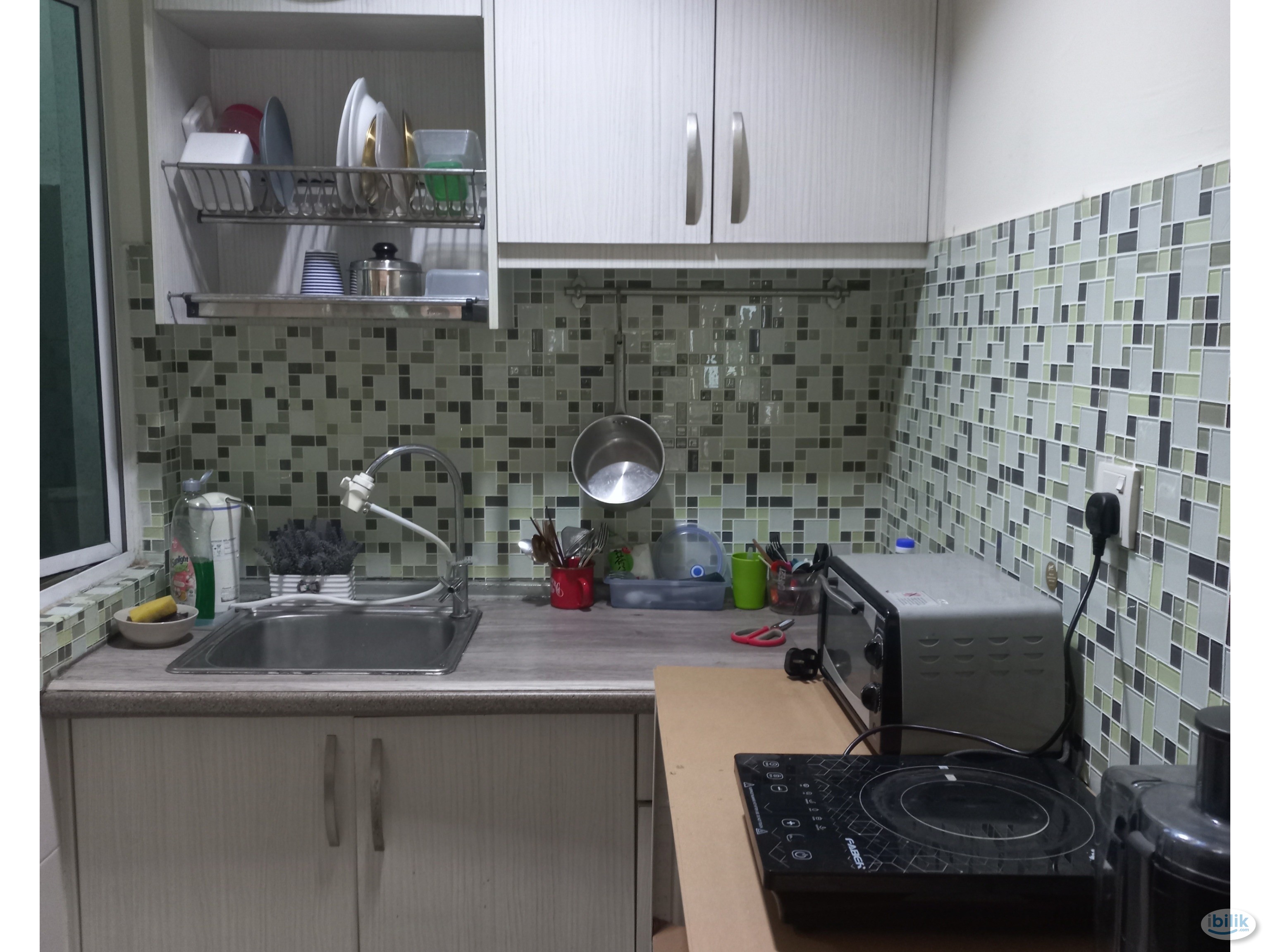 Master room *NO PARTITION* new block C metropolitan square condo - Image 4