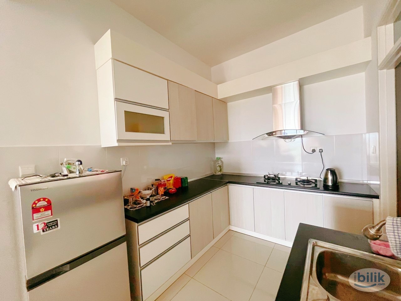 Bayan Lepas Master Room at Reflections Condo - Image 3