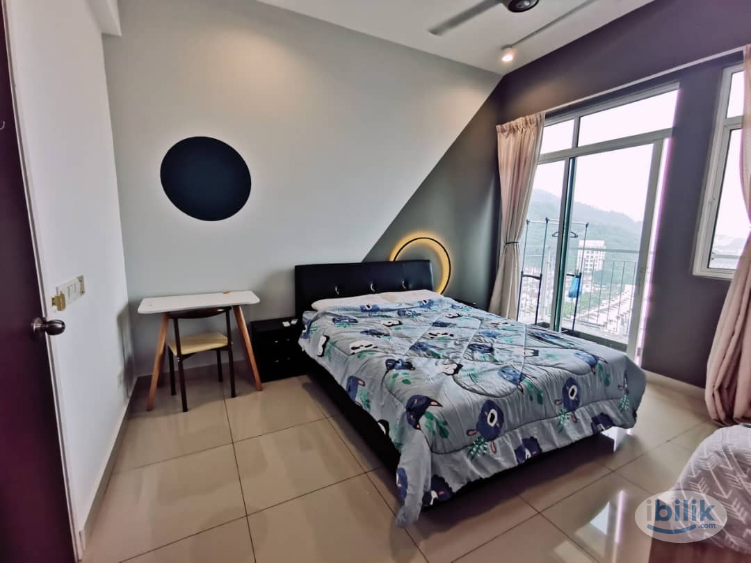 Bayan Lepas Master Room at Reflections Condo - Image 1