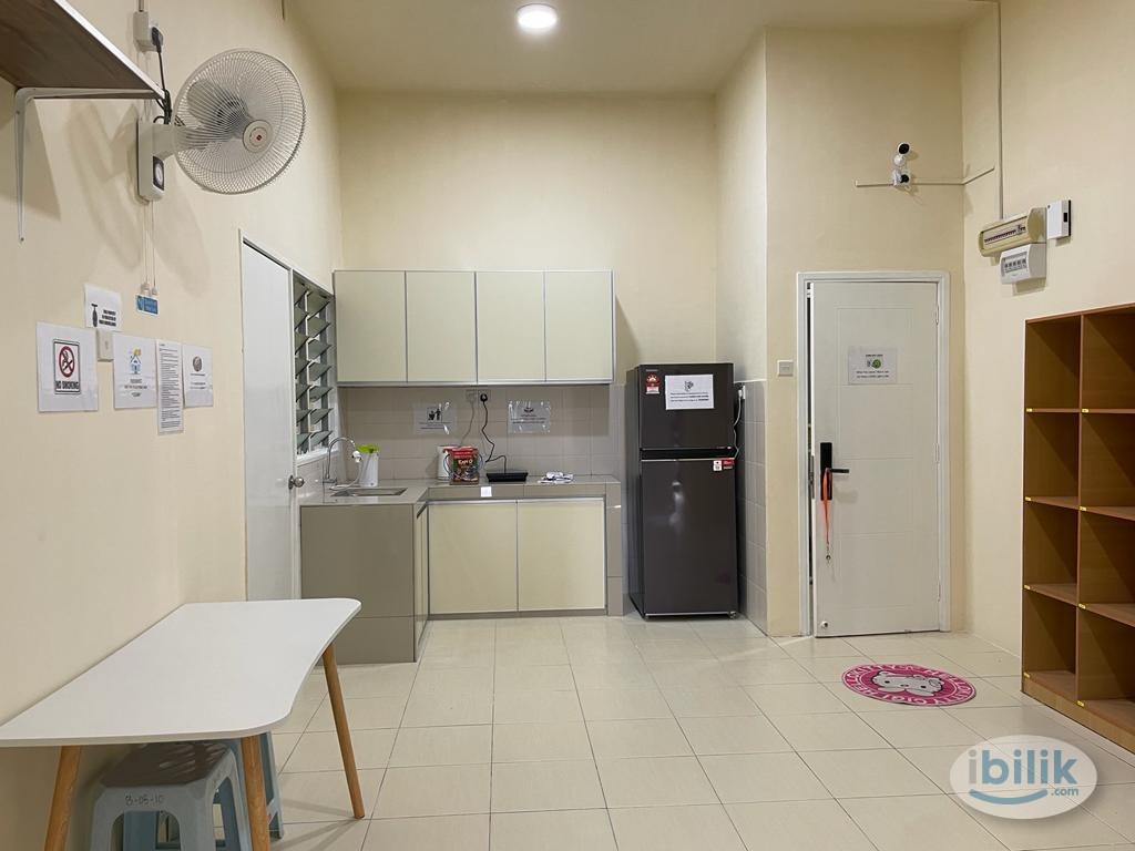 Single Room at Platinum Lake PV12, Setapak - Image 2