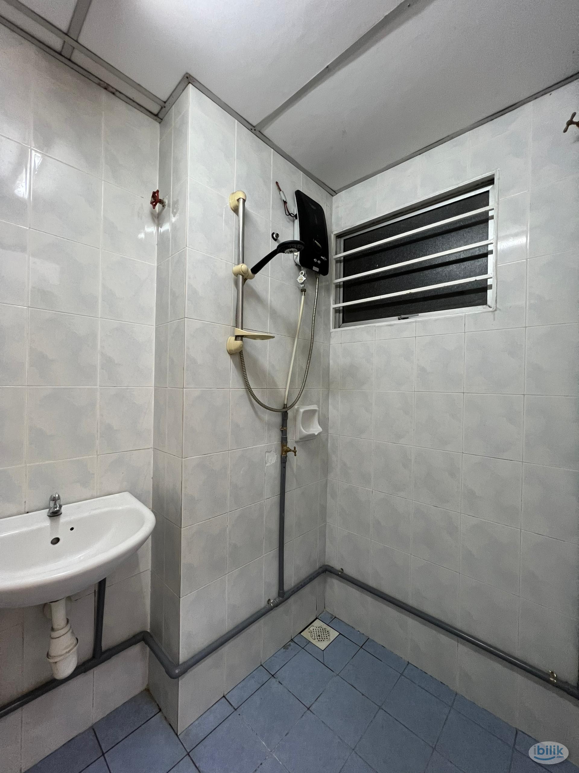 🏠Wangsa Metroview Townvilla 🛌Single Room | 💡All-Inclusive | 🚉Walk to LRT/TARC Shuttle - Image 4