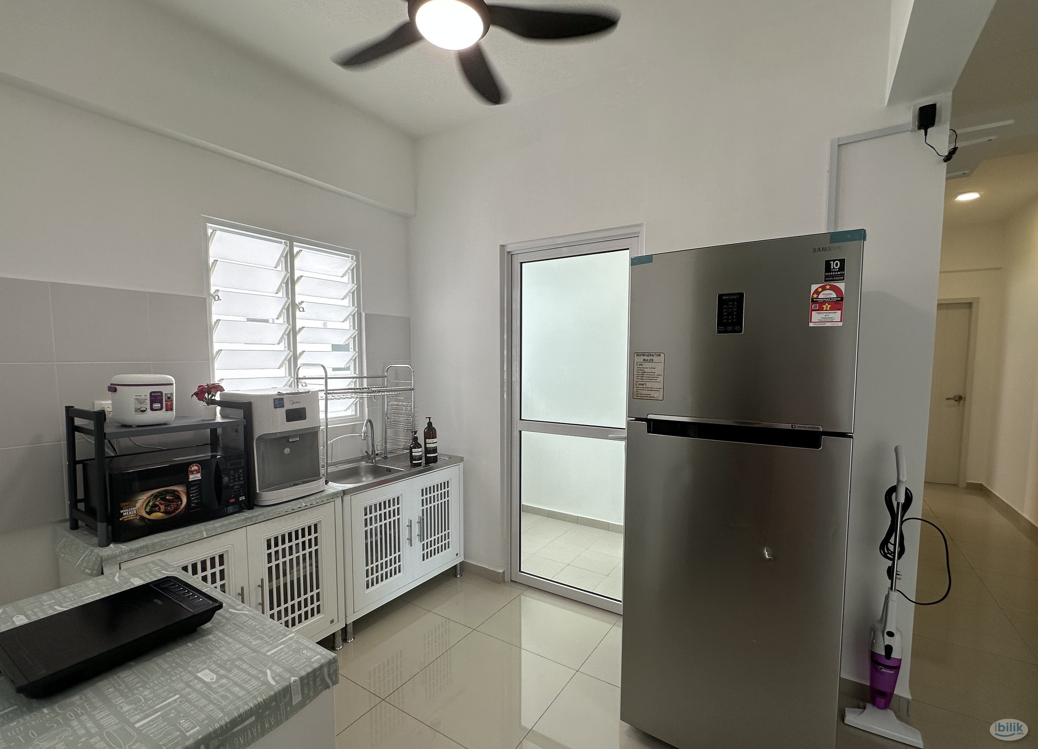 Newly Renovated Single Room at Havana Beach Residences, Bayan Lepas - Image 4