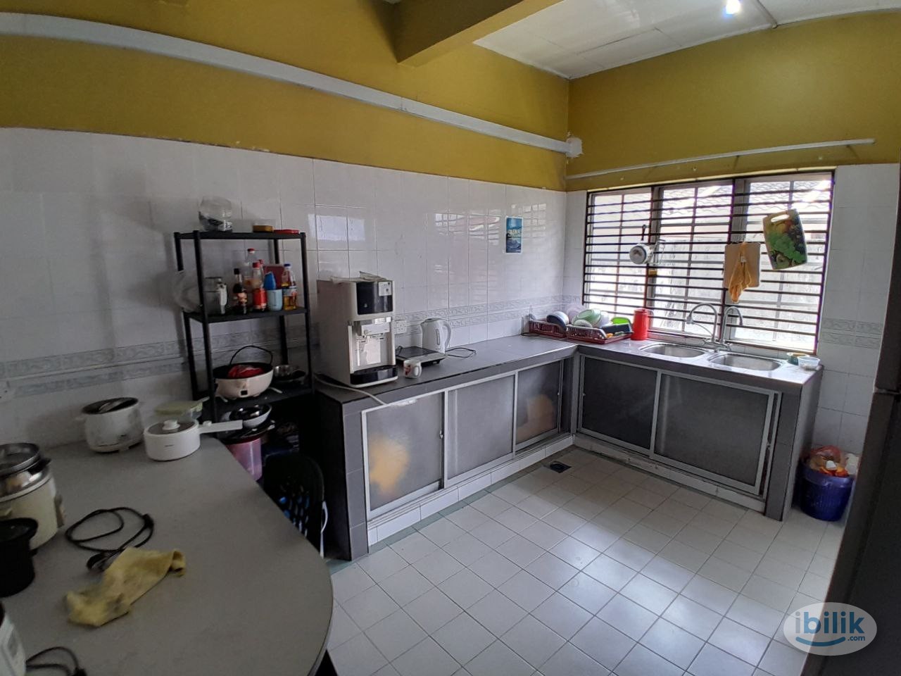[Subang Bestari House] Medium Room Rent Near Help University, Subang Airport, Kwasa Damansara - Image 4
