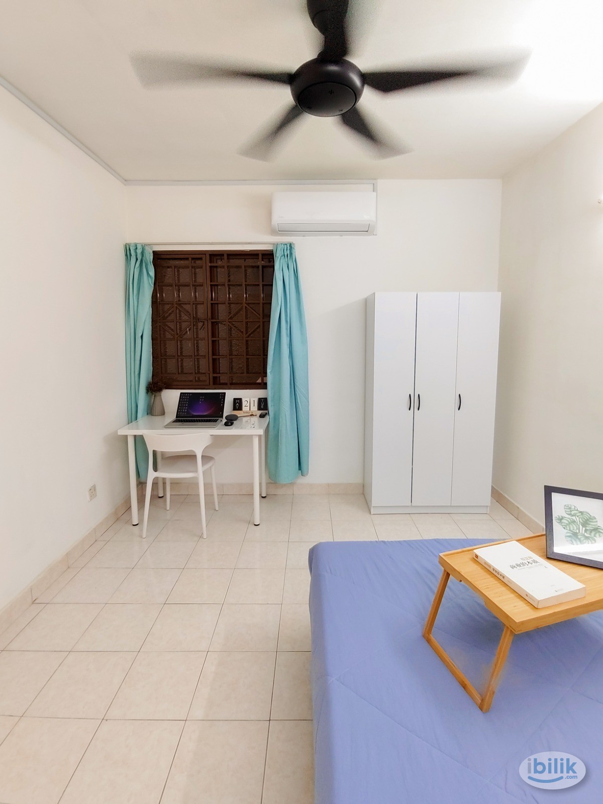 Palm Spring Queen Bedroom with Window & AC, Kota Damansara near to MRT Surian, IOI Damansara, Dataran Sunway, Giza, Nexi - Image 2