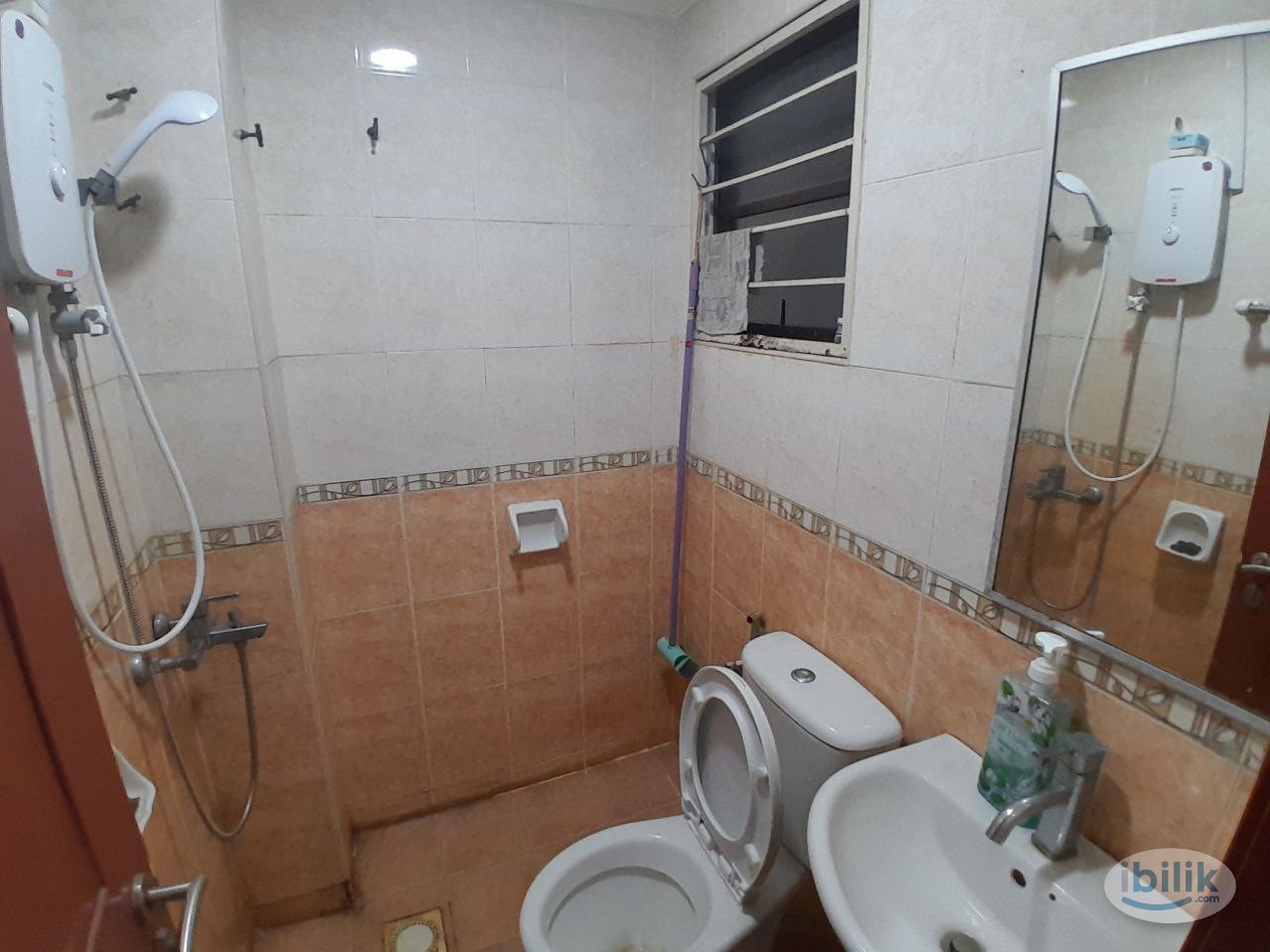 [Putra Height] Medium Room Rent at Laman Putra Landed House - Image 4
