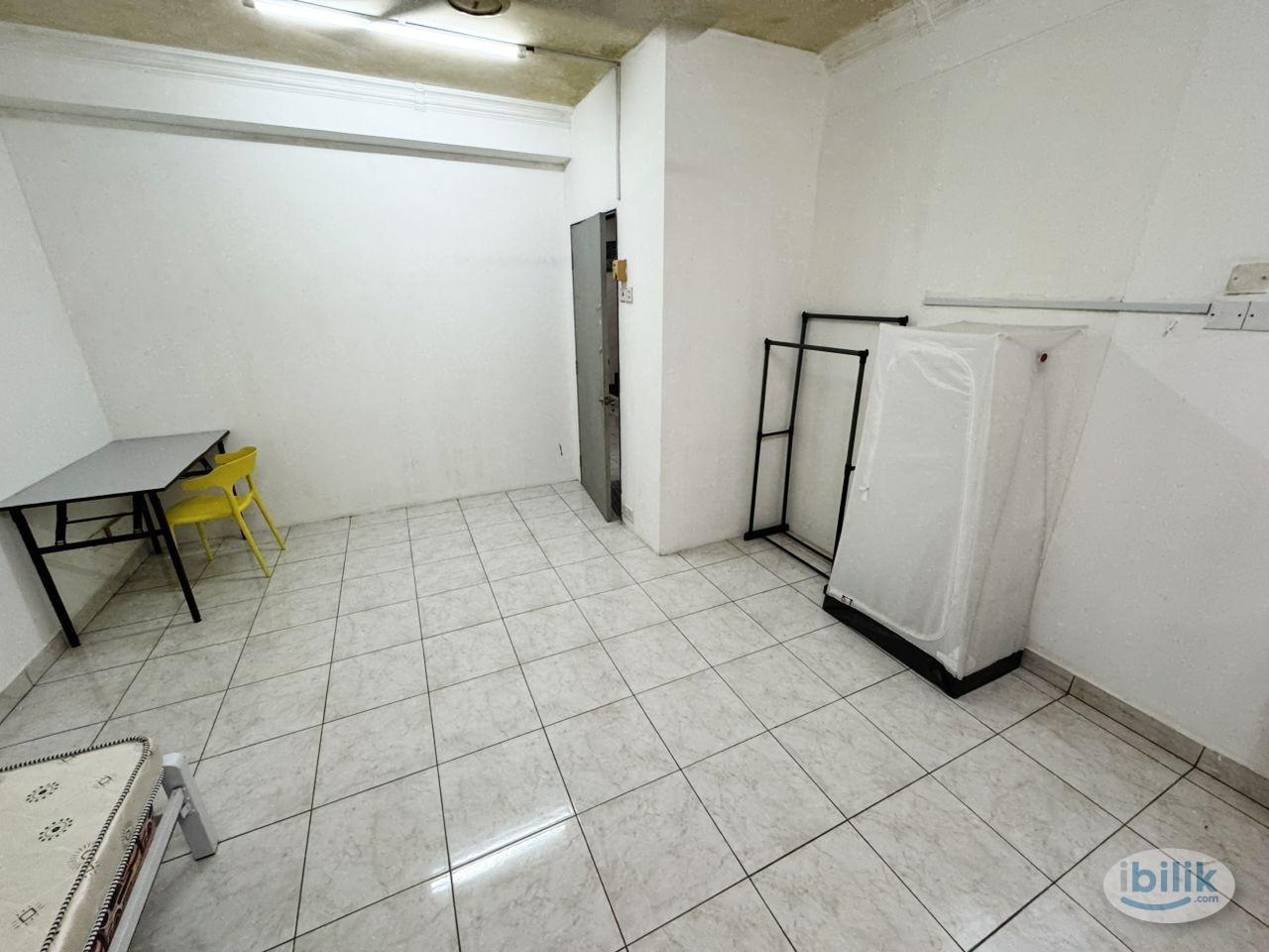 Free 1 Month Rental & Zero Deposit🎈Middle Room With Private Bathroom😍🌟Near 1 Utama Shoppping,MRT 1 Utama🚶‍➡️‼️Zero Depos - Image 3