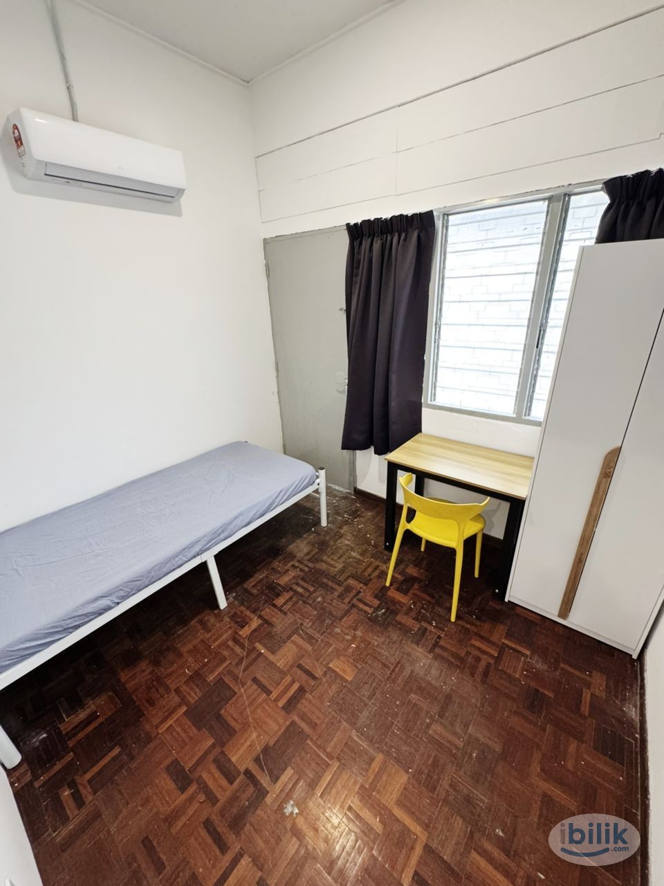 Kepong Brem Mall Jalan Ipoh Middle Room, 7 min to MRT next to Sungai Mas Plaza - Image 1