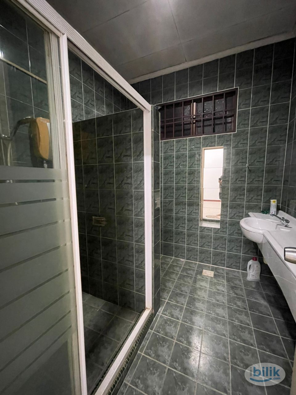 🤗BANDAR UTAMA SUPER NICE MASTER ROOM FOR RENT 🤗 🔥MOVE IN IMMEDIATELY🌈TRUSTED AGENT🌈 - Image 5